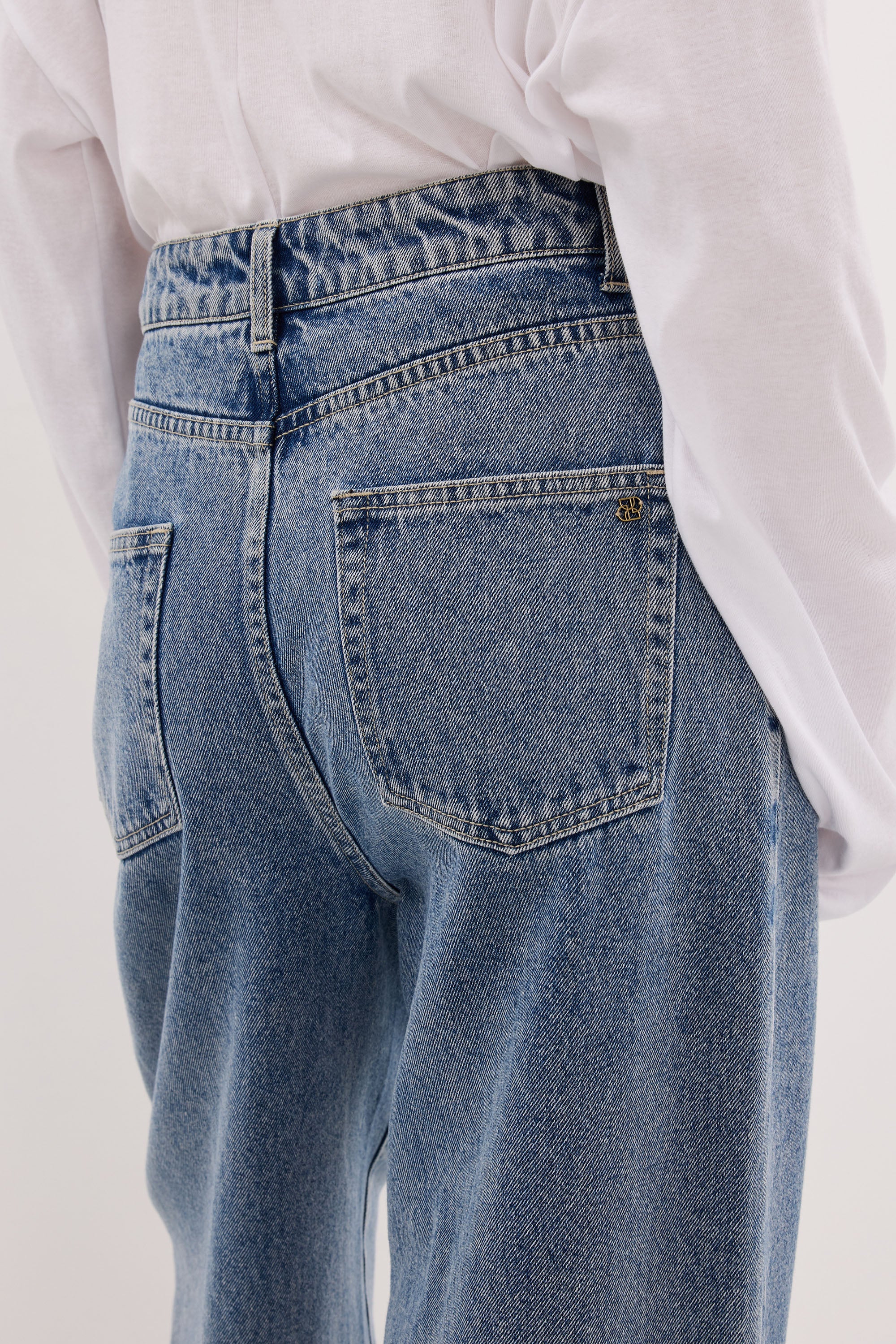 FRANK MID BLUE RELAXED JEAN