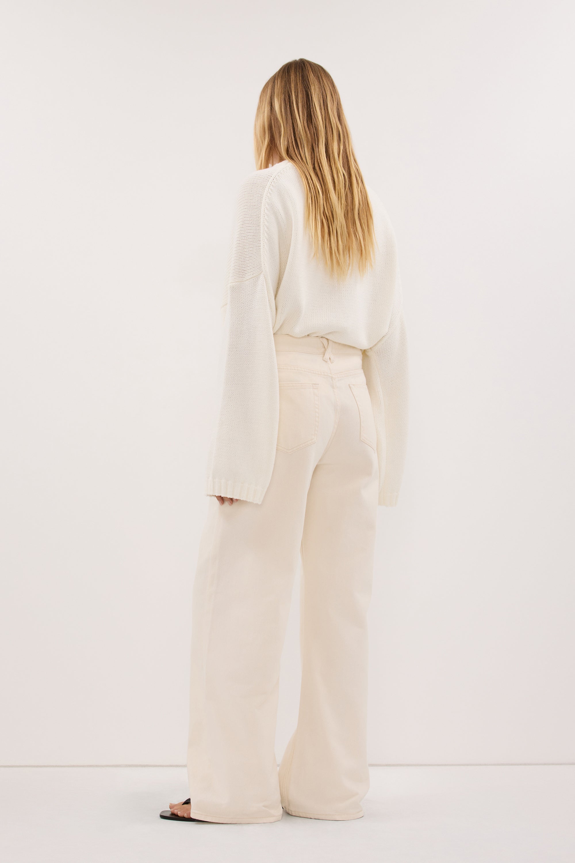 REAGAN 2.0 CREAM SLOUCHY JEAN