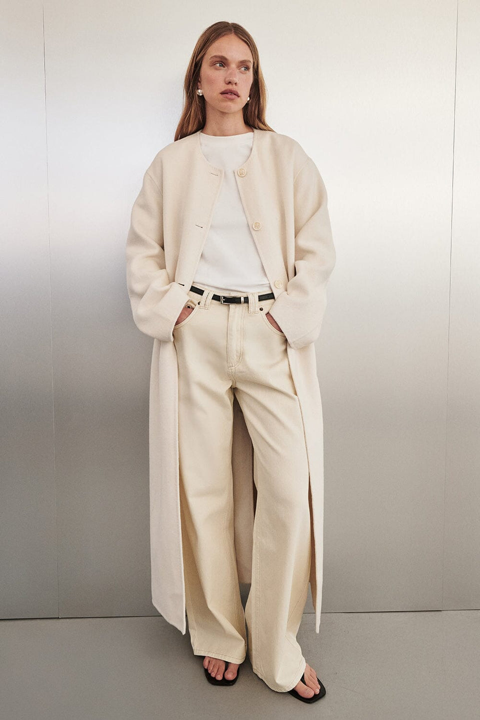 REAGAN 2.0 CREAM SLOUCHY JEAN Clothing DISSH Boutiques 