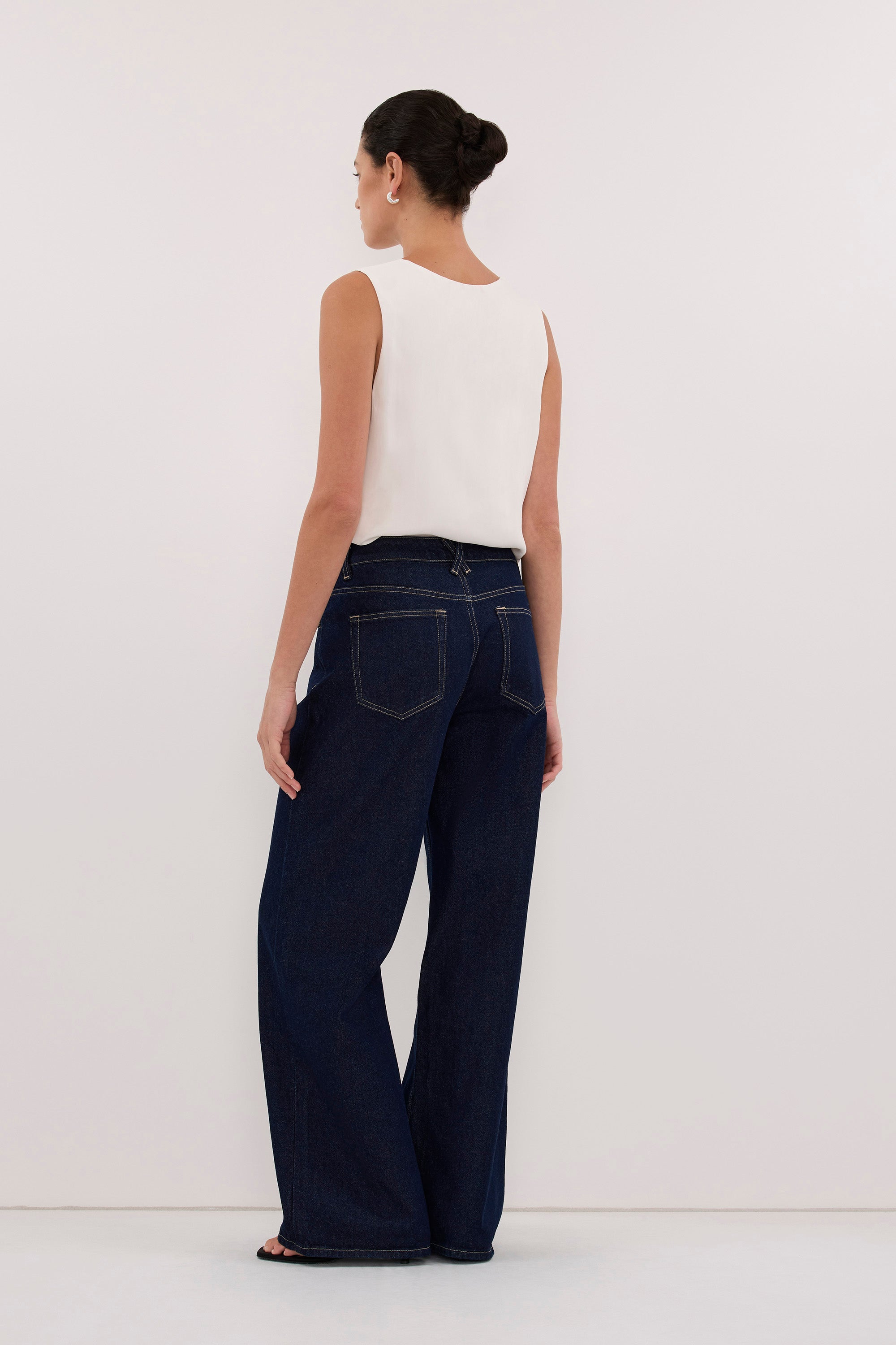 REAGAN 2.0 INDIGO SLOUCHY JEAN