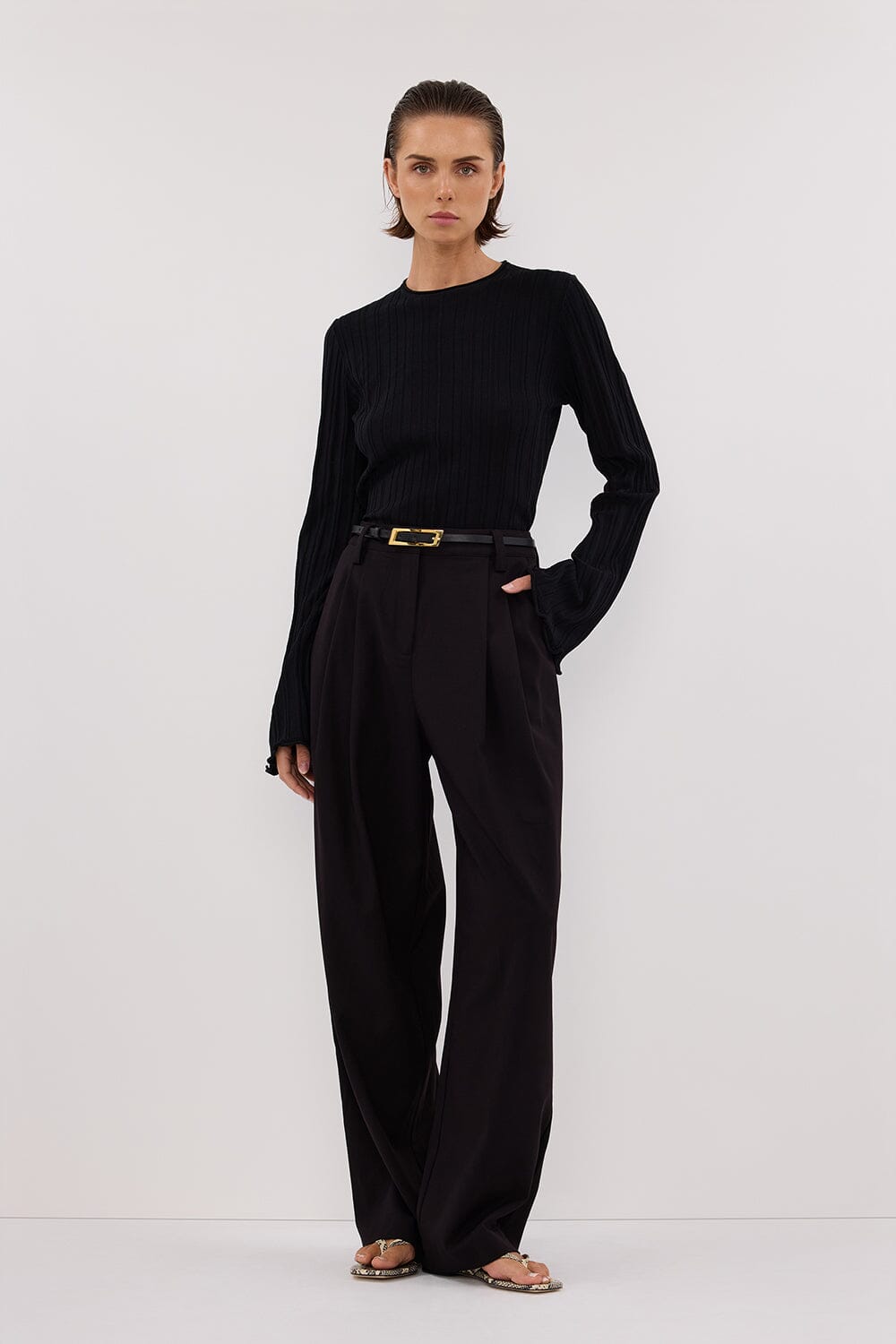 SYLVIA BLACK CREW NECK KNIT TOP Clothing DISSH Boutiques 