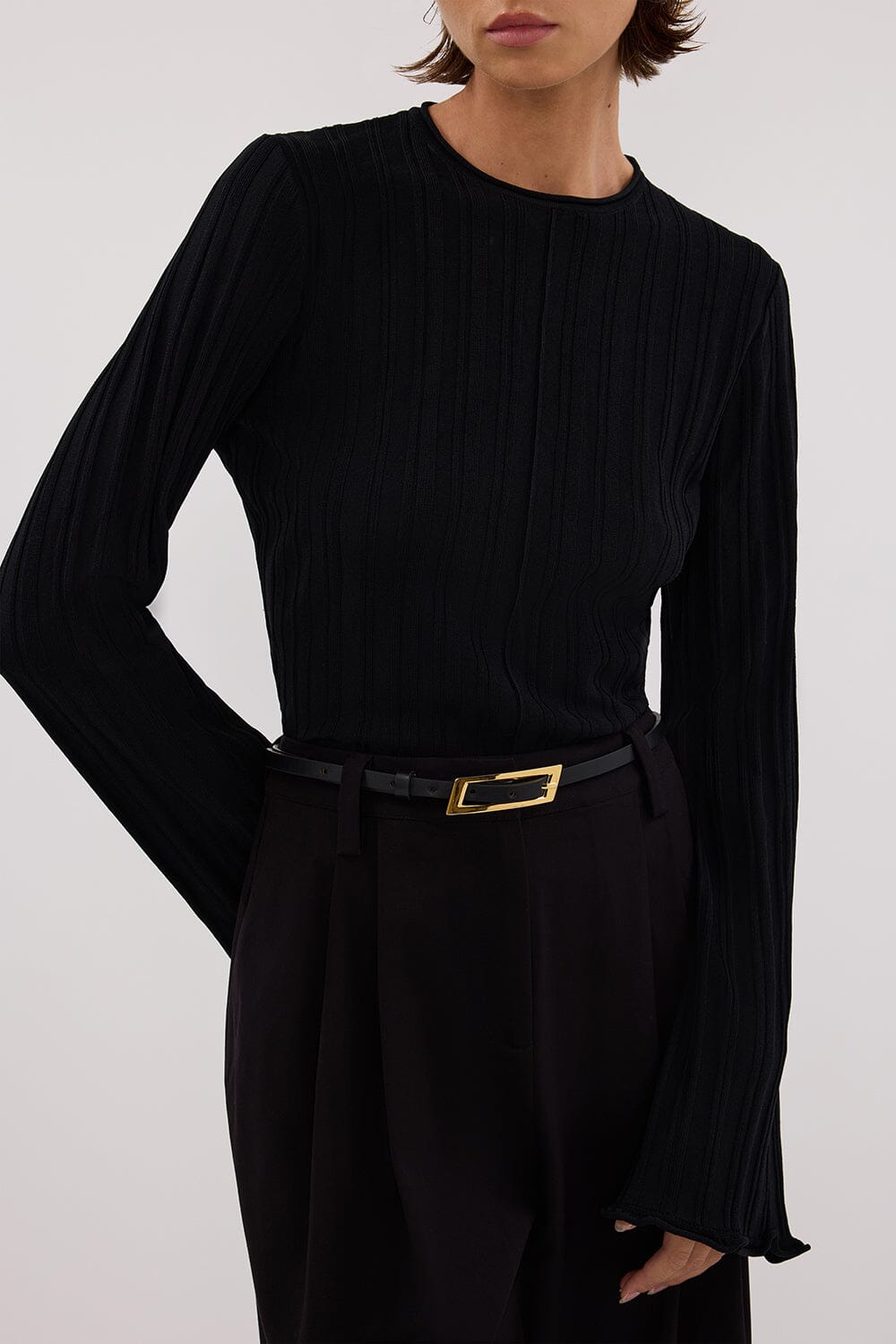 SYLVIA BLACK CREW NECK KNIT TOP Clothing DISSH Boutiques 