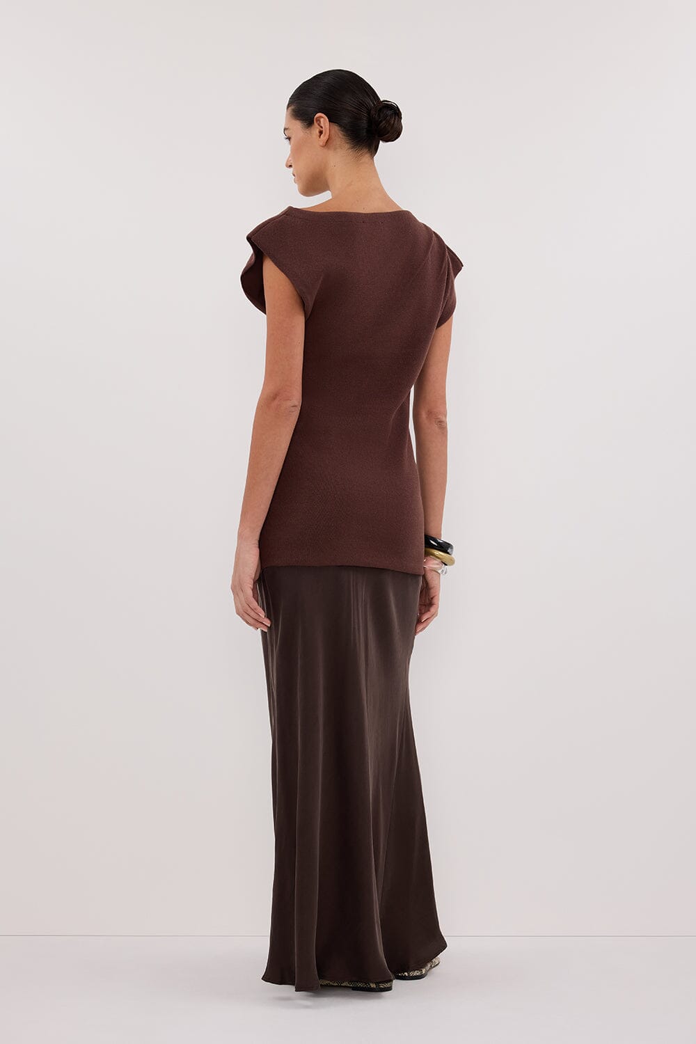 LIA WALNUT SLEEVELESS KNIT TOP Clothing DISSH Boutiques 