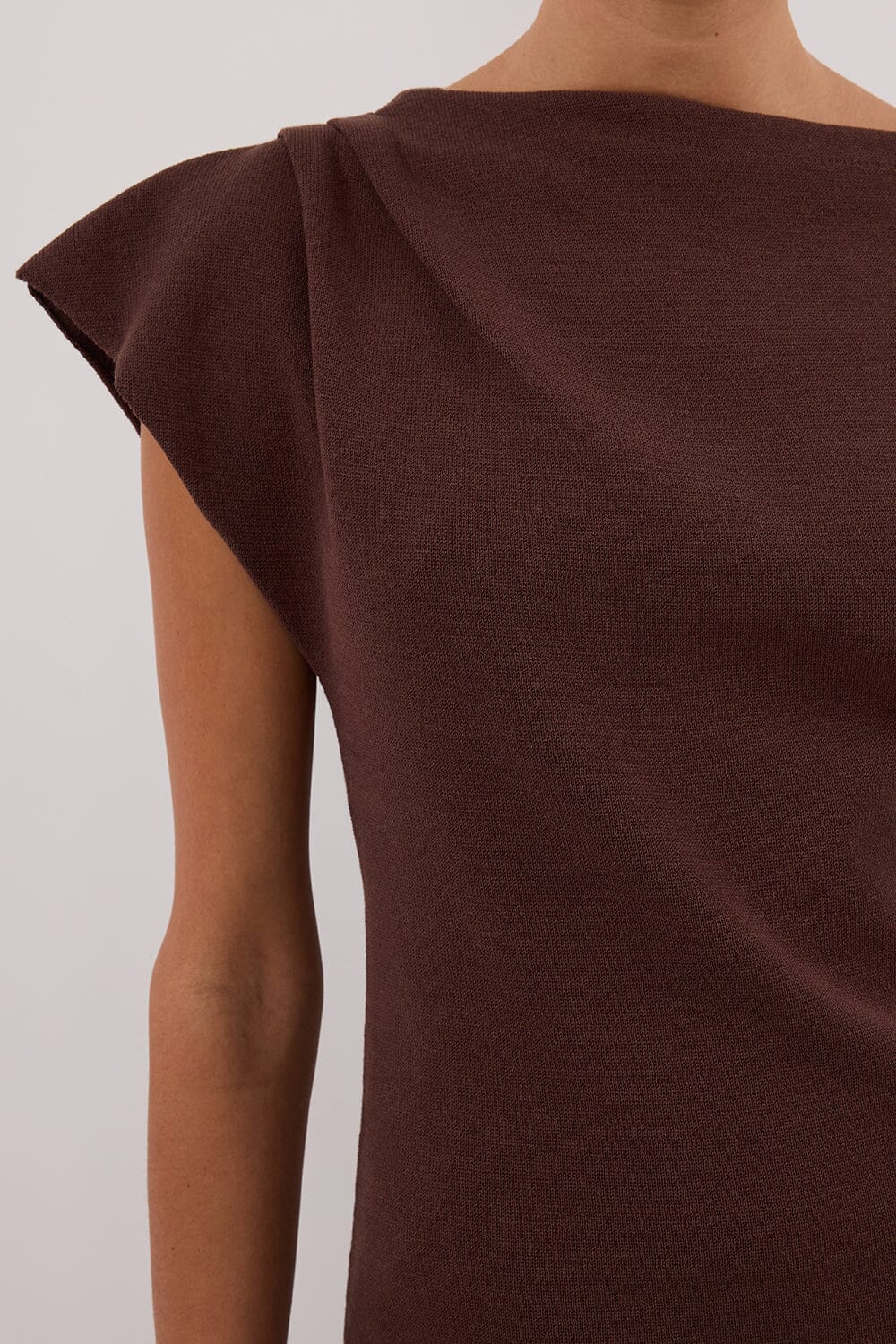 LIA WALNUT SLEEVELESS KNIT TOP Clothing DISSH Boutiques 