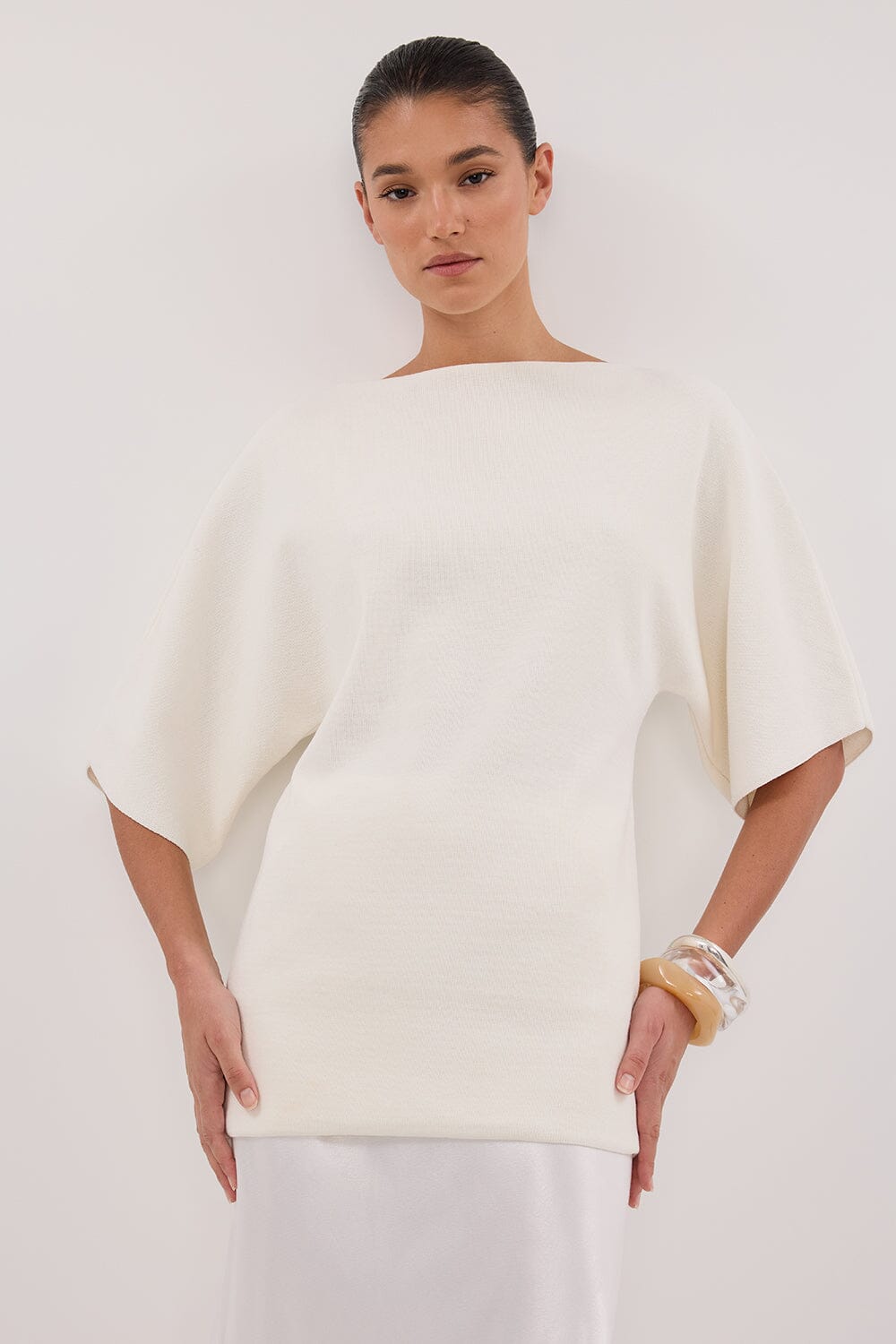LIA IVORY SLEEVED KNIT TOP Clothing DISSH Boutiques 
