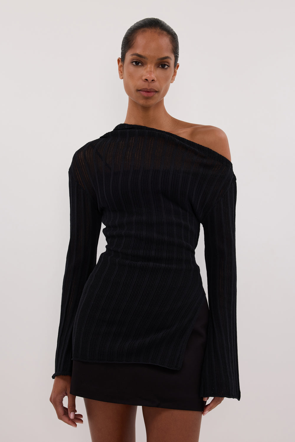BOWIE BLACK LONG SLEEVE KNIT TOP Clothing DISSH Boutiques 