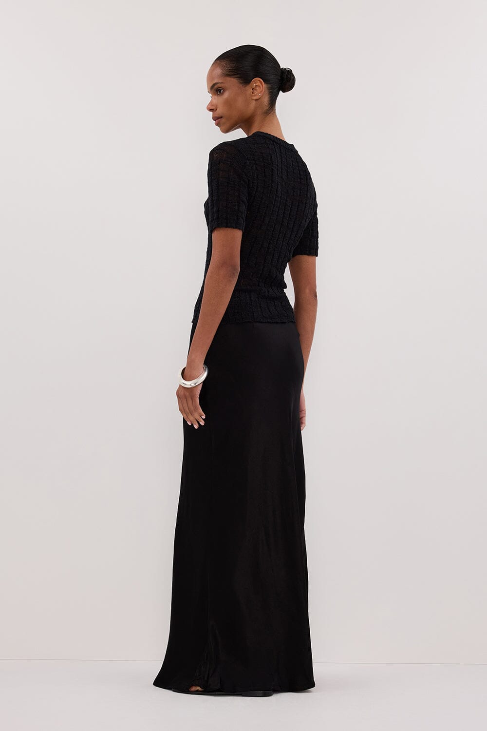CIA BLACK CAP SLEEVE KNIT TEE Clothing DISSH Boutiques 