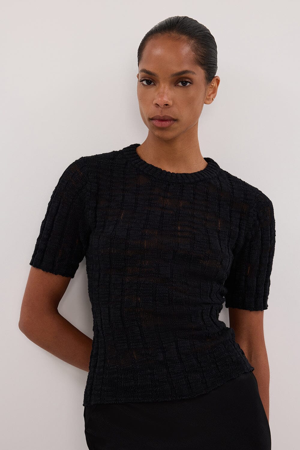 CIA BLACK CAP SLEEVE KNIT TEE Clothing DISSH Boutiques 