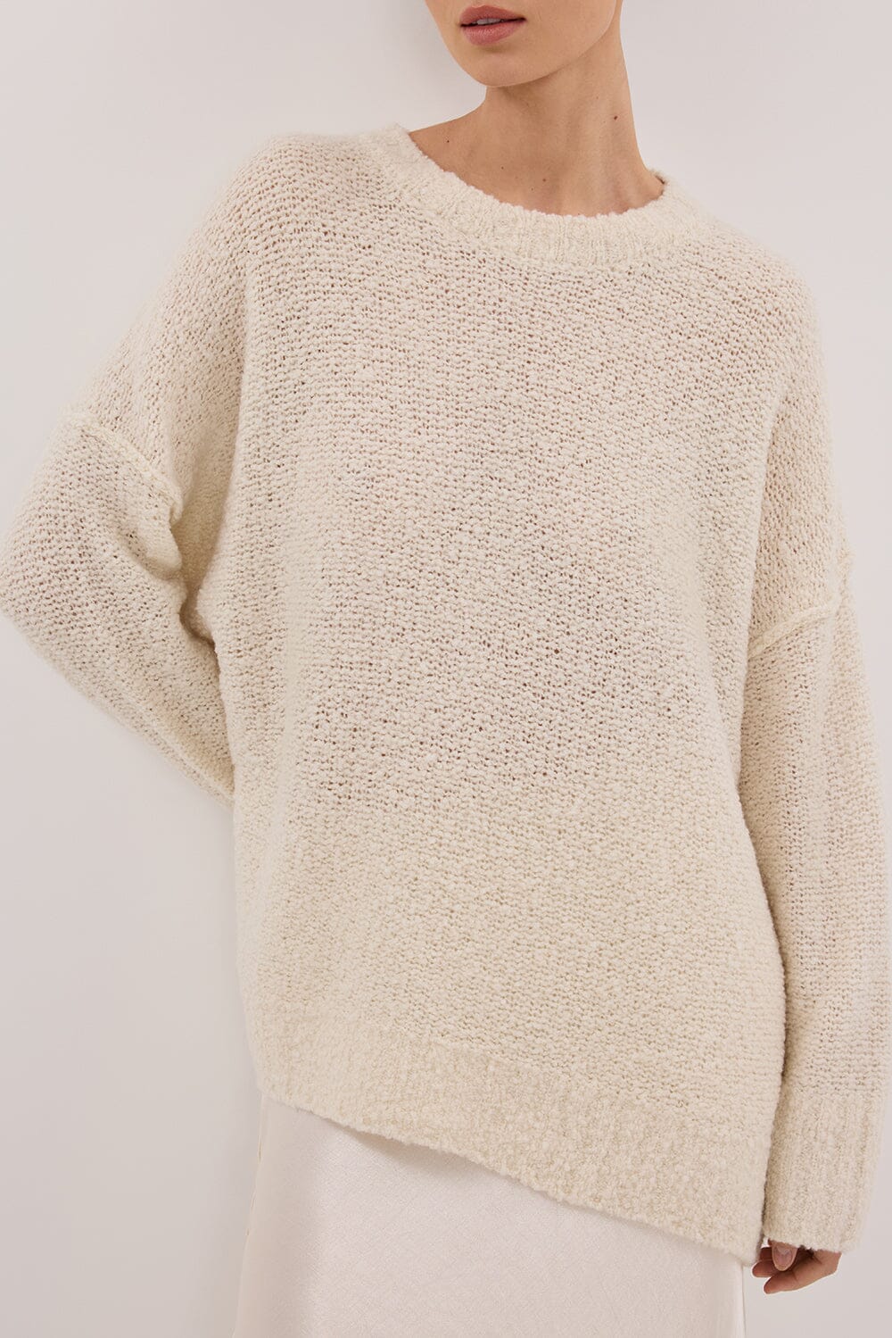 CICI CREAM LONGLINE JUMPER Clothing DISSH Boutiques 