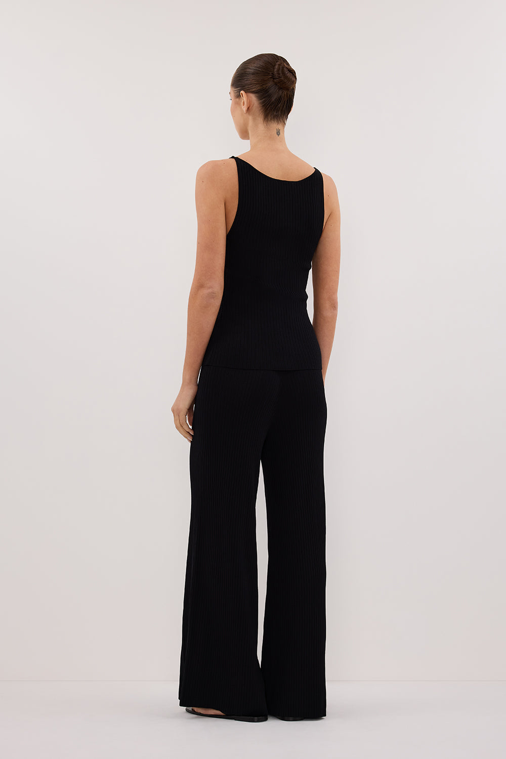 JOY BLACK TWIST KNIT TANK Clothing DISSH Boutiques XXS BLACK 