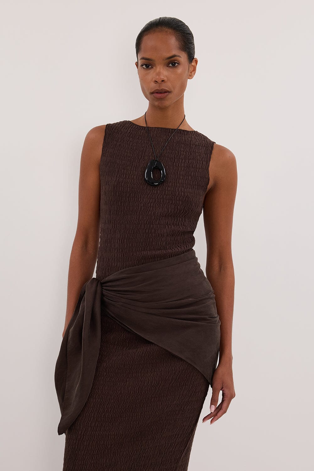 MELISSA CHOCOLATE SLEEVELESS KNIT TOP Clothing DISSH Boutiques 