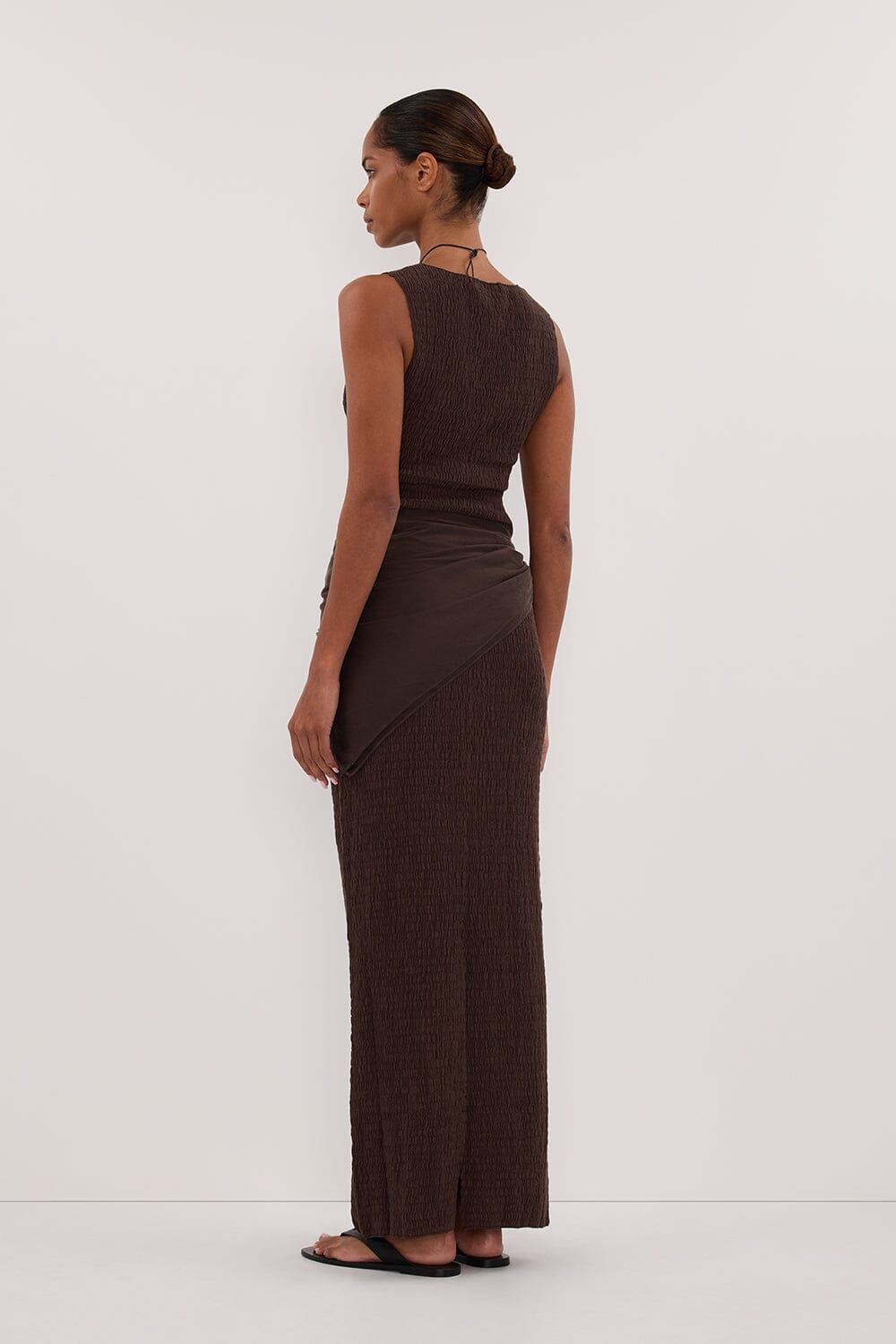 MELISSA CHOCOLATE SLEEVELESS KNIT TOP Clothing DISSH Boutiques 