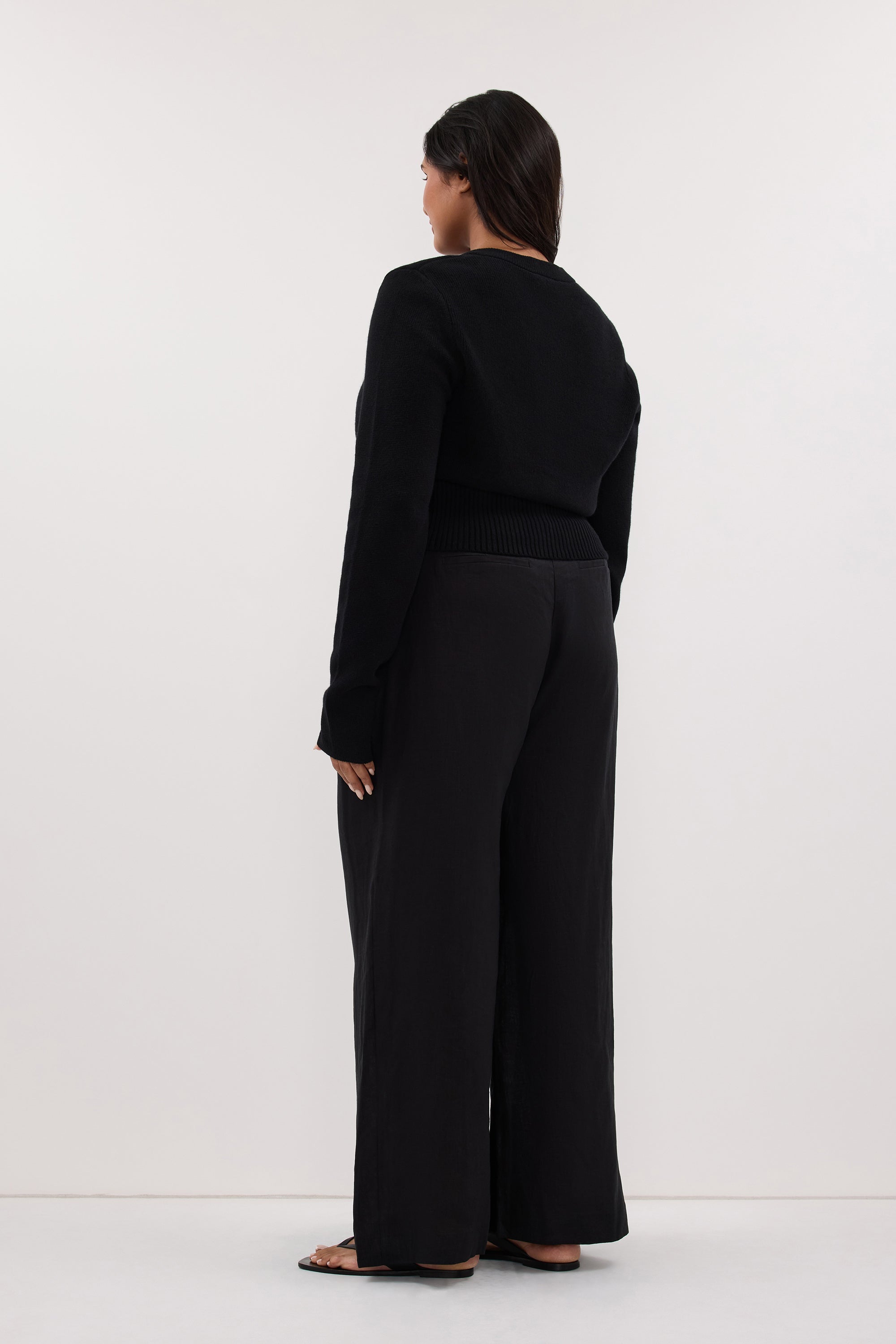 IRIS BLACK CREW KNIT CARDIGAN