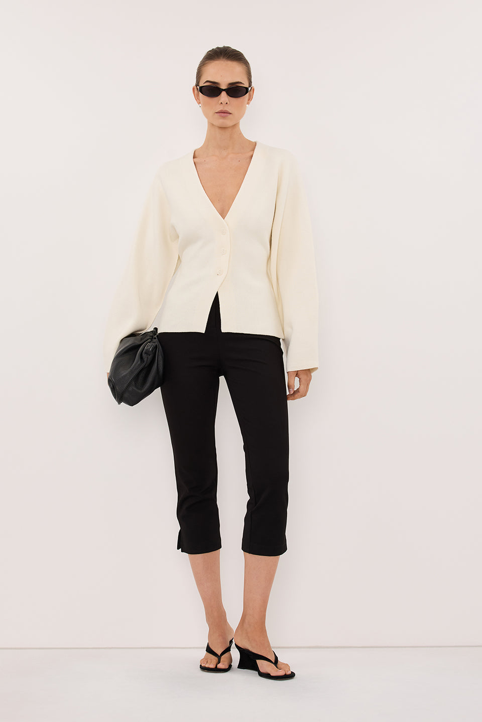 ISLA CREAM V NECK CARDIGAN