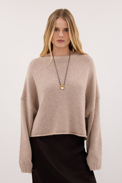 Zoe wearing ADELINE OAT MARLE CASHMERE BLEND KNIT JUMPER