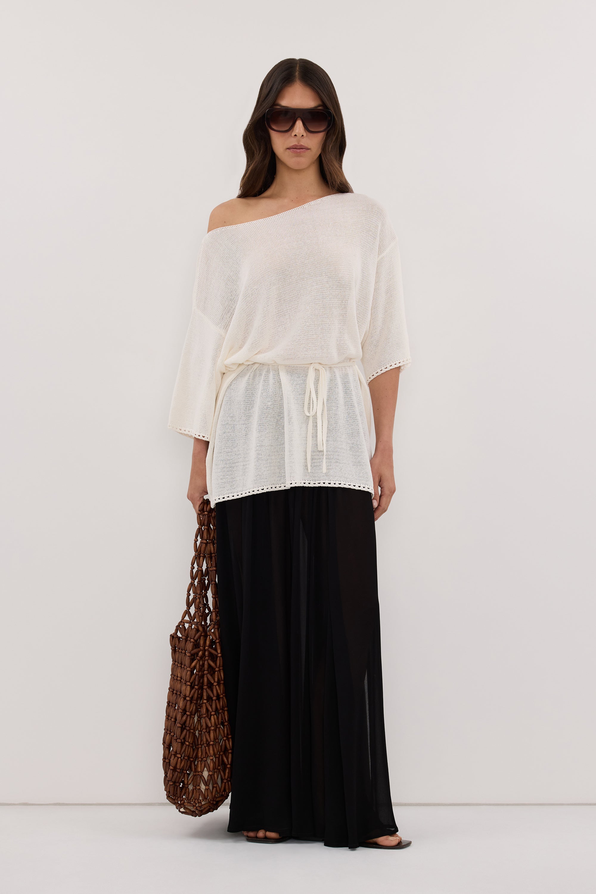 TARI OFF WHITE BOAT NECK TEE