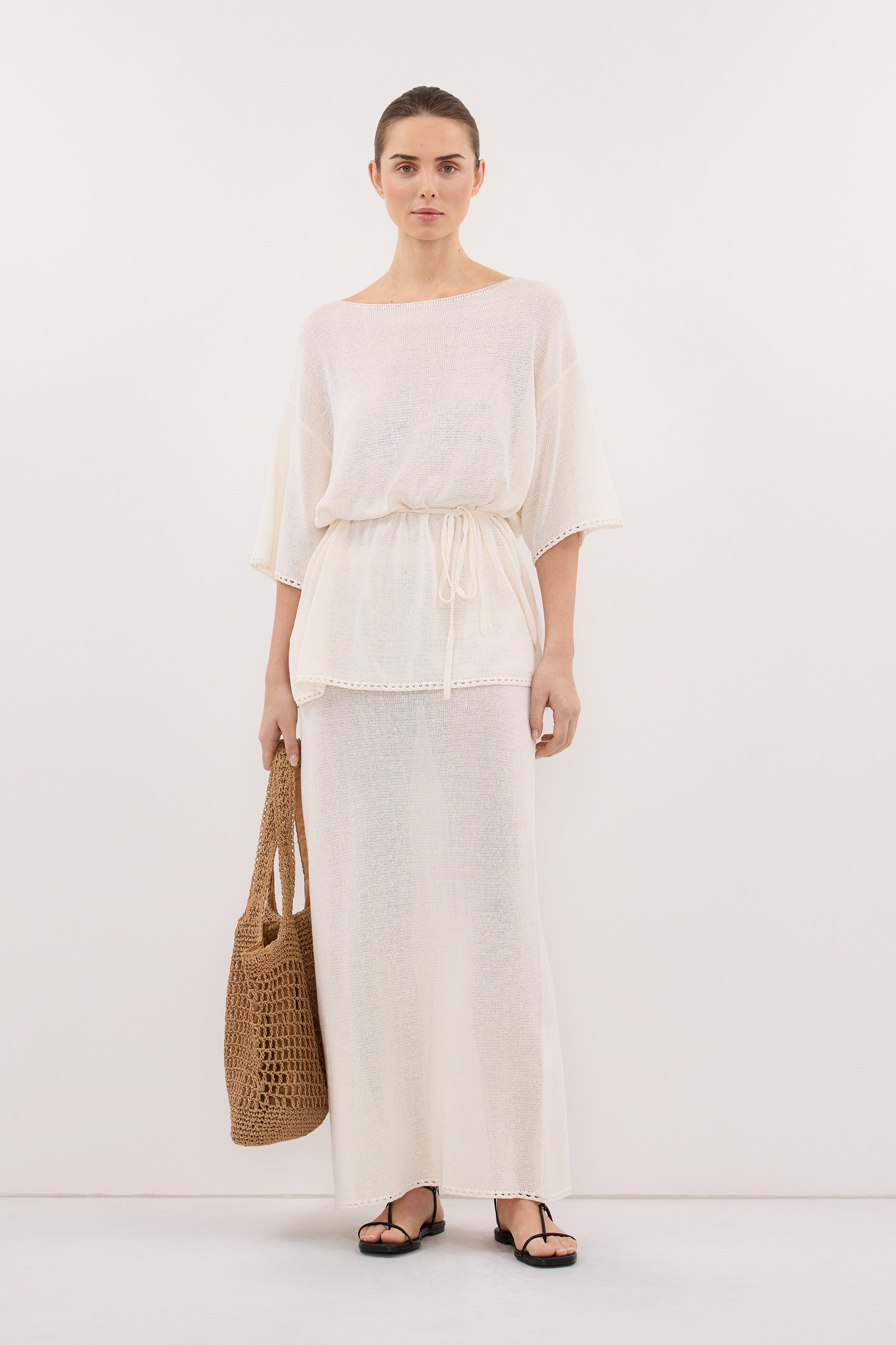 TARI OFF WHITE BOAT NECK TEE