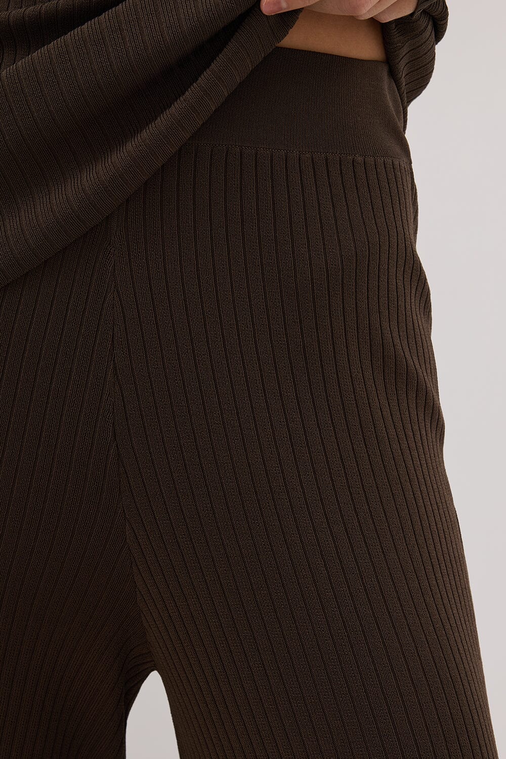 JOY DARK OLIVE KNIT PANT Clothing DISSH Boutiques 