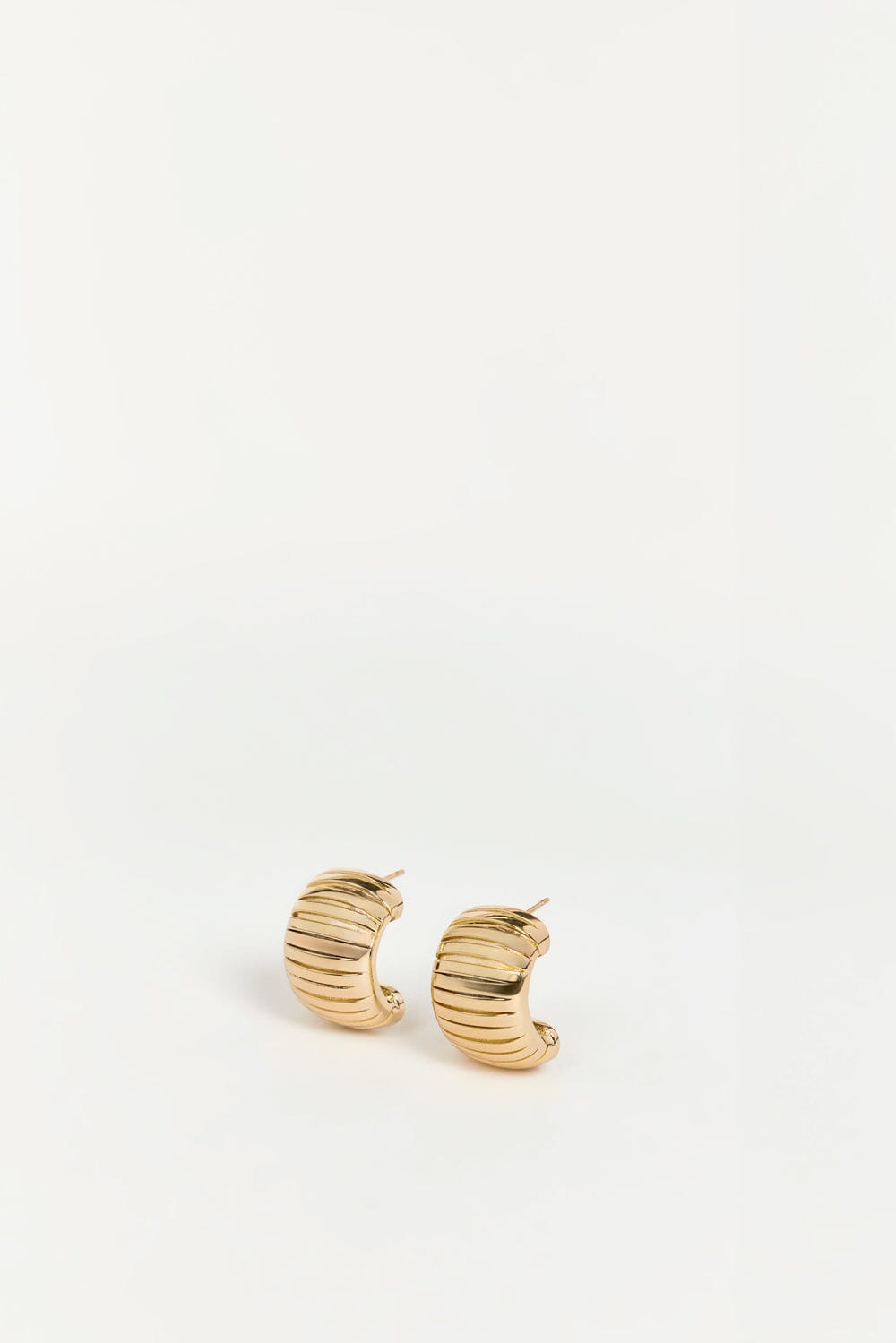 MÉGA STEP GOLD EARRING Accessories DISSH Boutiques 