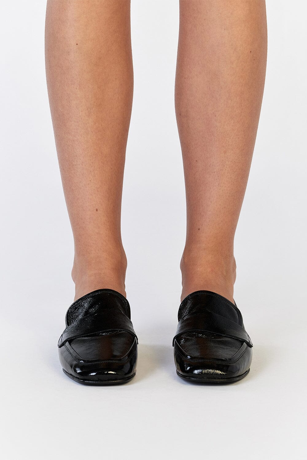 D.O.F STUDIOS EMILIA LOAFER BLACK Shoes DISSH Boutiques 