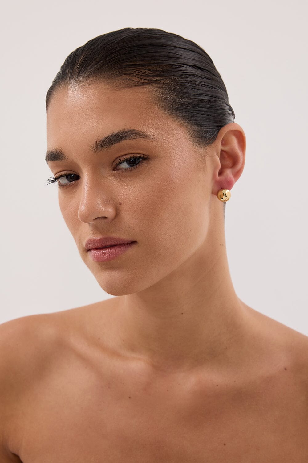 F+H GOLD HAMMERED BALL STUDS Accessories F+H STUDIOS 