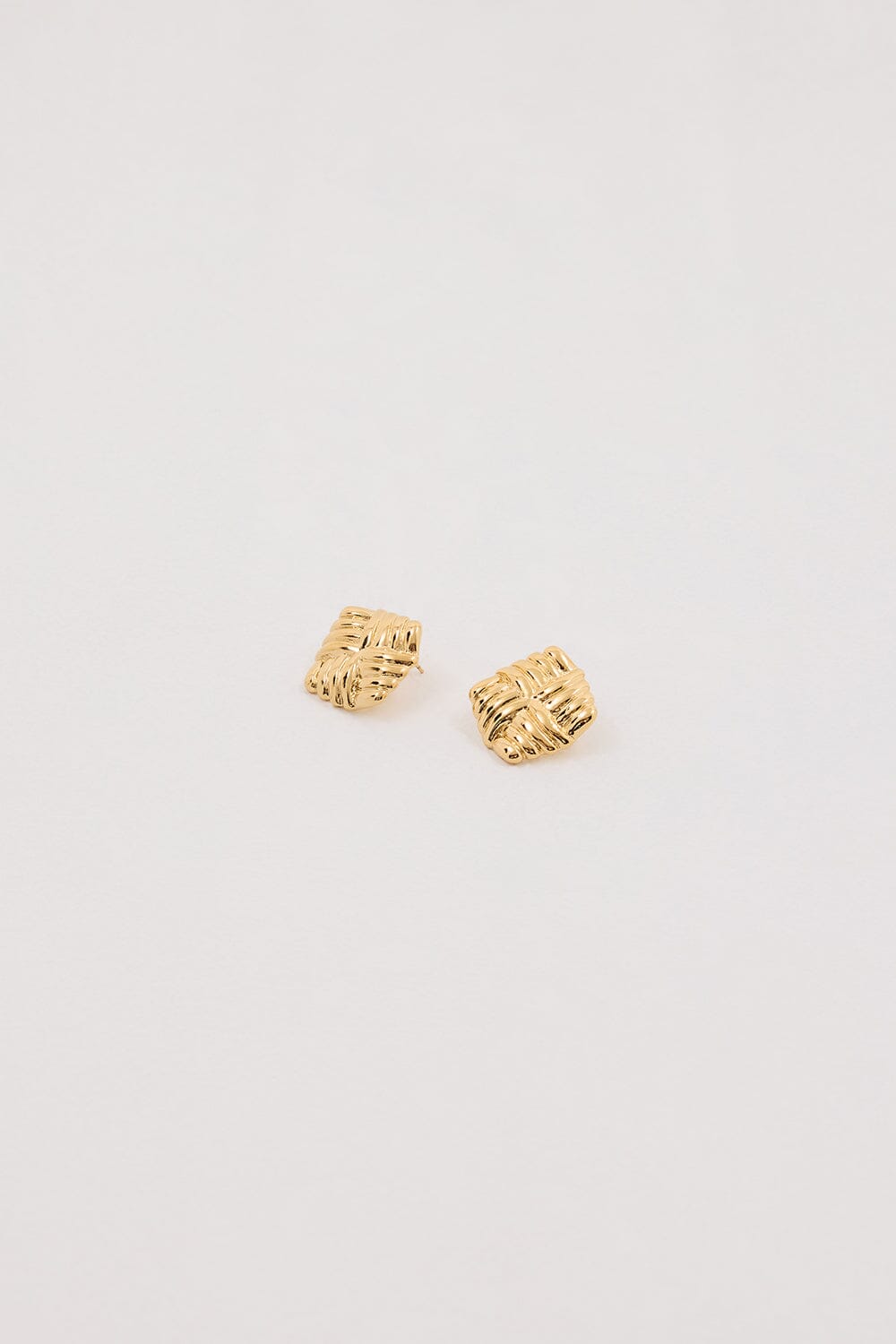HEAVEN MAYHEM WIND EARRING Accessories DISSH Boutiques O/S GOLD 