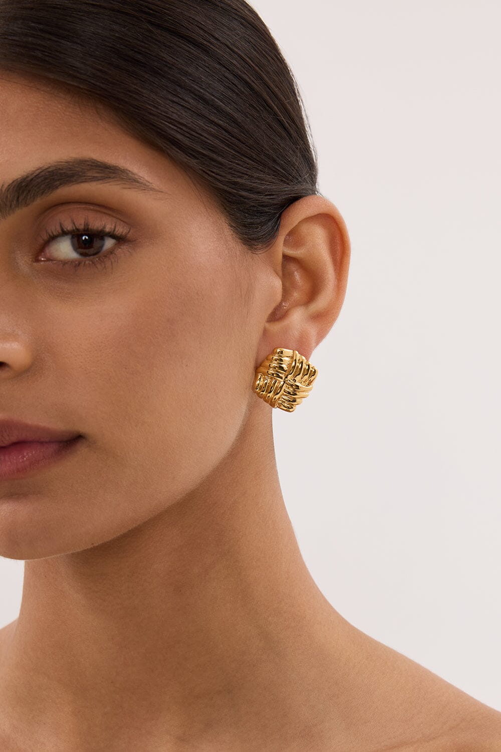 HEAVEN MAYHEM WIND EARRING Accessories DISSH Boutiques 