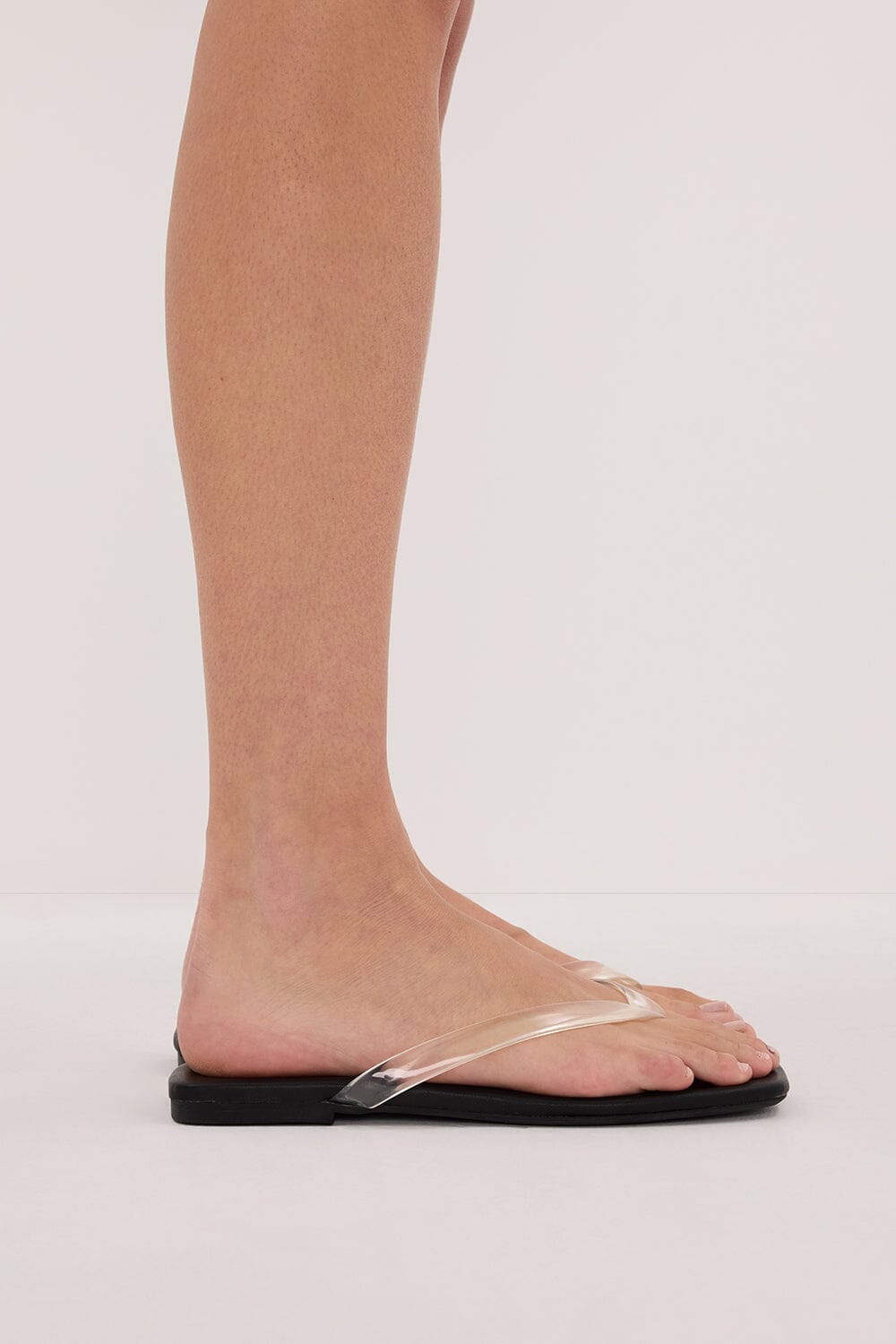 SENSO EBONY HULA THONG Shoes DISSH Boutiques 