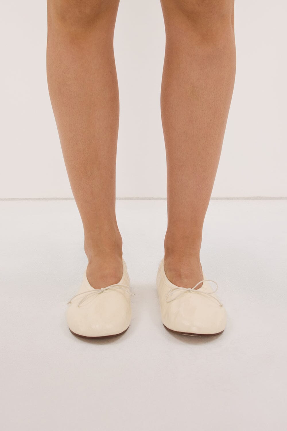 ALIAS MAE KORA BALLET FLAT BONE