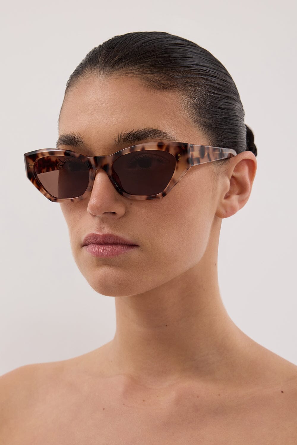 LUV LOU THE SYDNEY CREAM TORT SUNGLASSES Accessories DISSH Boutiques 
