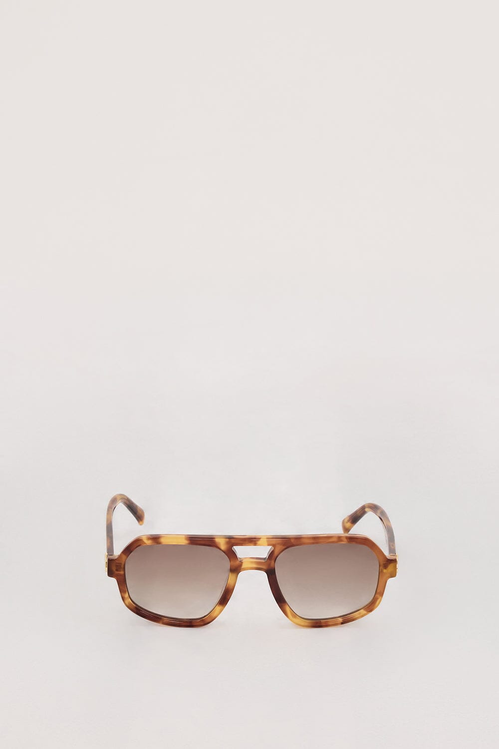LUV LOU THE BANKS CARAMEL SUNGLASSES
