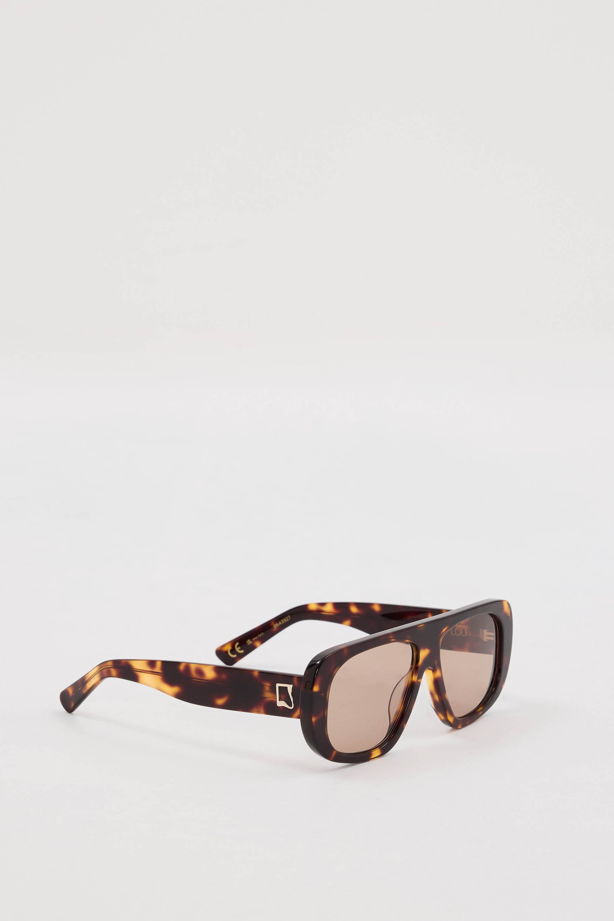 LUV LOU THE DIONNE SUNGLASSES TORTOISE