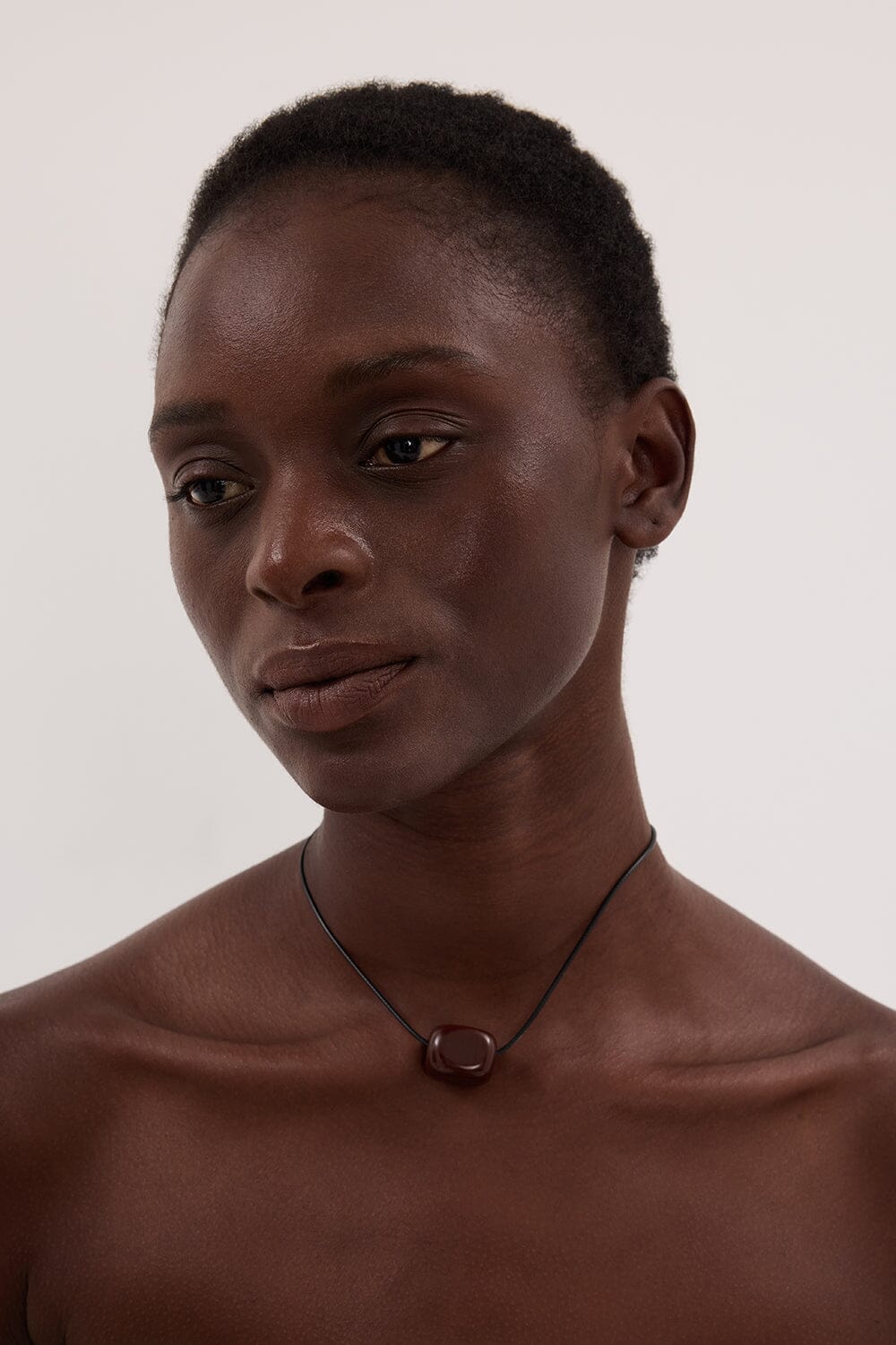 NURI STUDIO GLASS CUBE BROWN NECKLACE Accessories DISSH Boutiques 