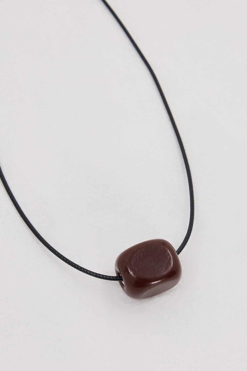 NURI STUDIO GLASS CUBE BROWN NECKLACE Accessories DISSH Boutiques 