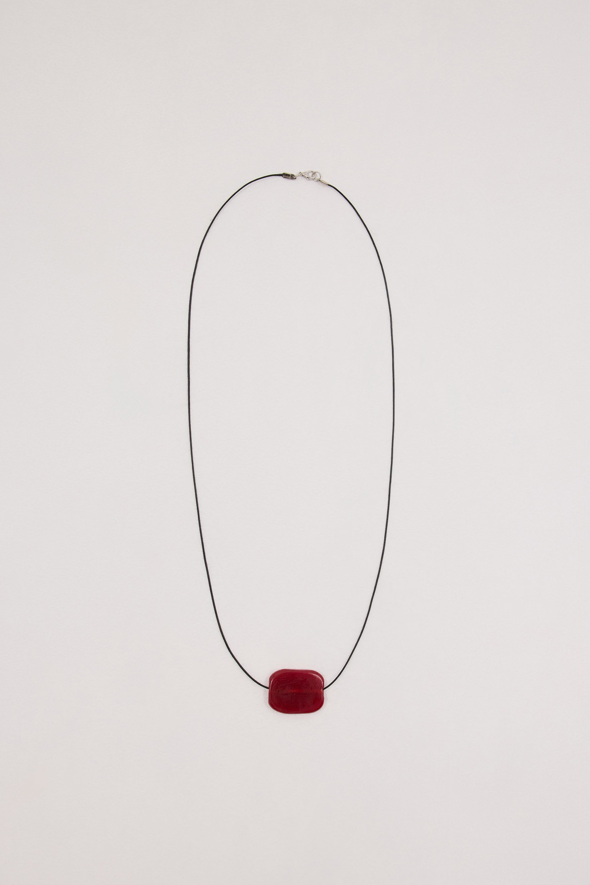 NURI STUDIOS RED LONG CORD NECKLACE