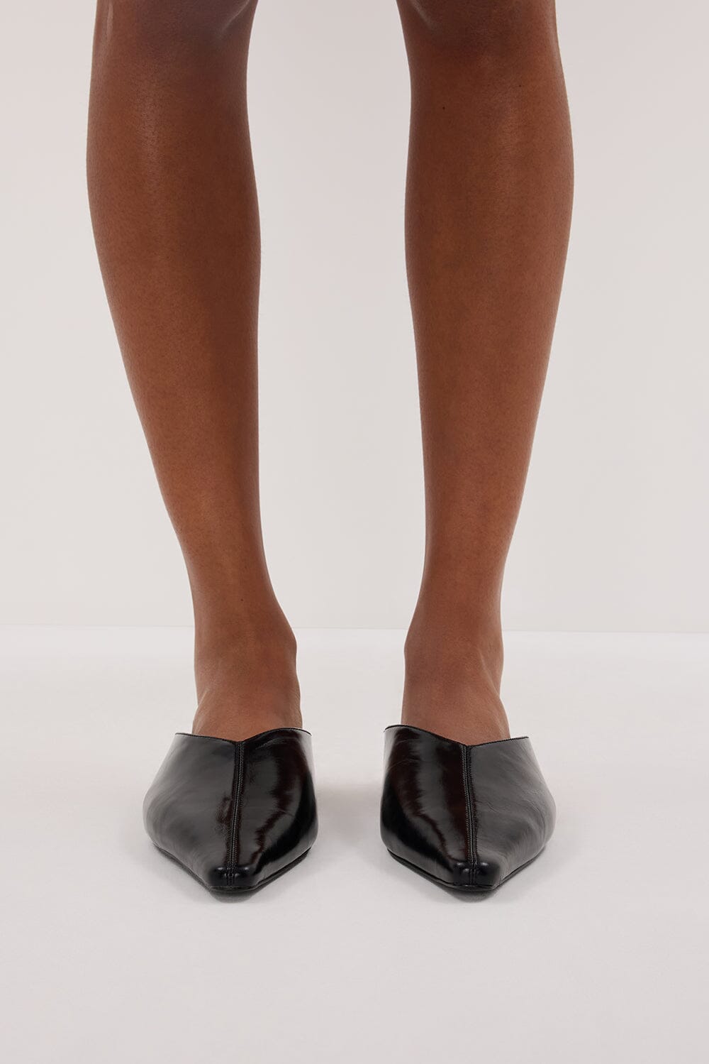 ALIAS MAE OLIVE MULE BLACK Shoes ALIAS MAE 