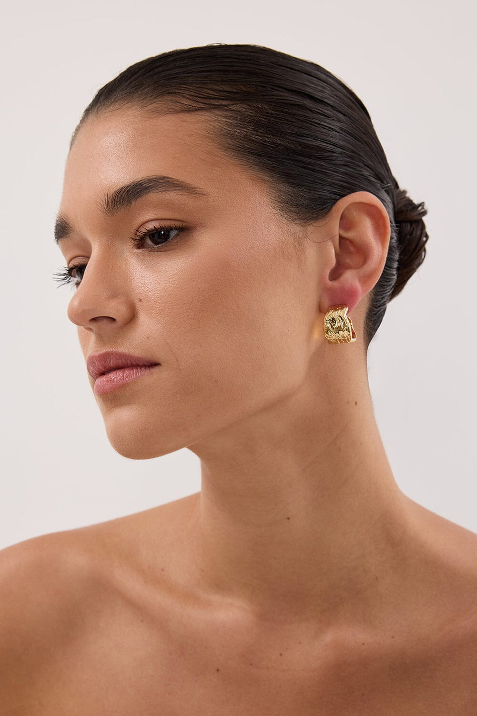 F+H GOLD OYSTER SHELL HOOPS Accessories F+H STUDIOS 