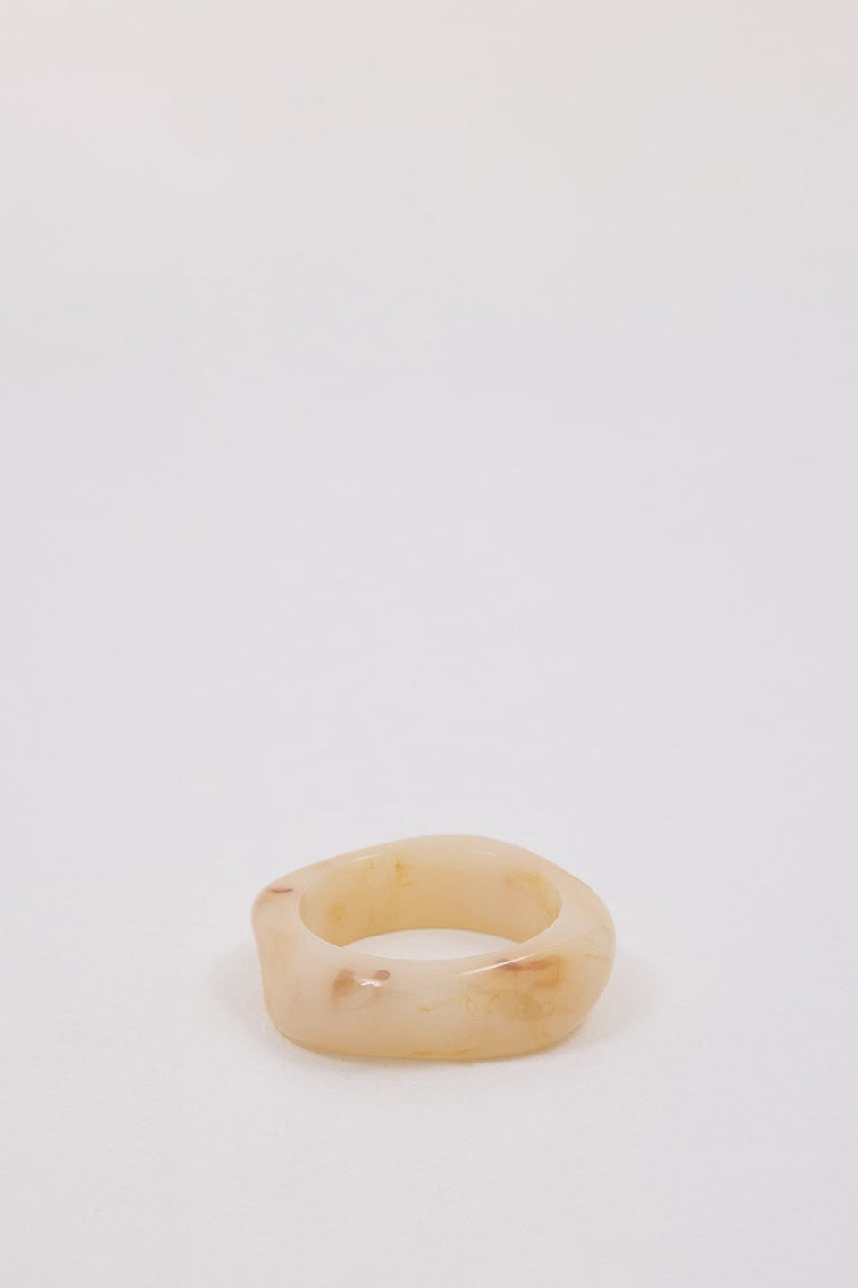NOAH THE LABEL CREAM RESIN BANGLE Accessories NOAH THE LABEL 