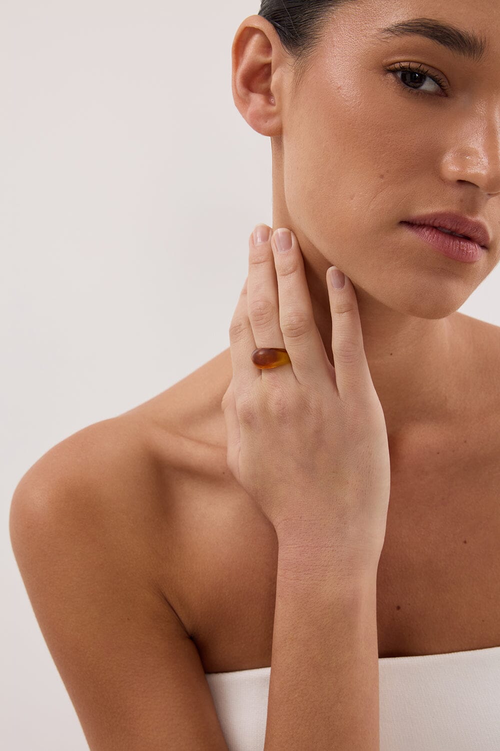 NOAH THE LABEL BROWN CHUNKY RESIN RING Accessories NOAH THE LABEL 