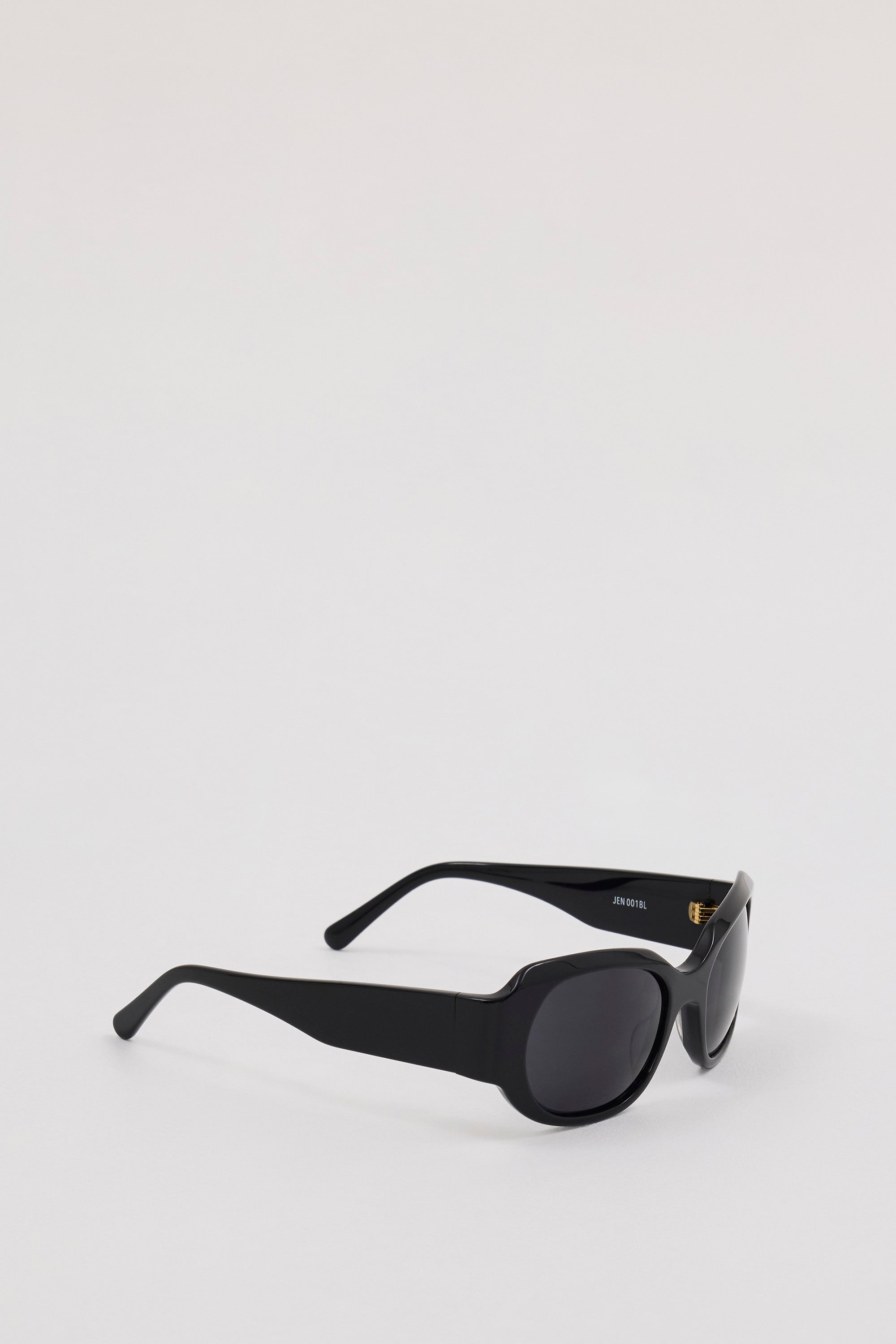 SHEVOKE BLACK JEN 001 SUNGLASSES
