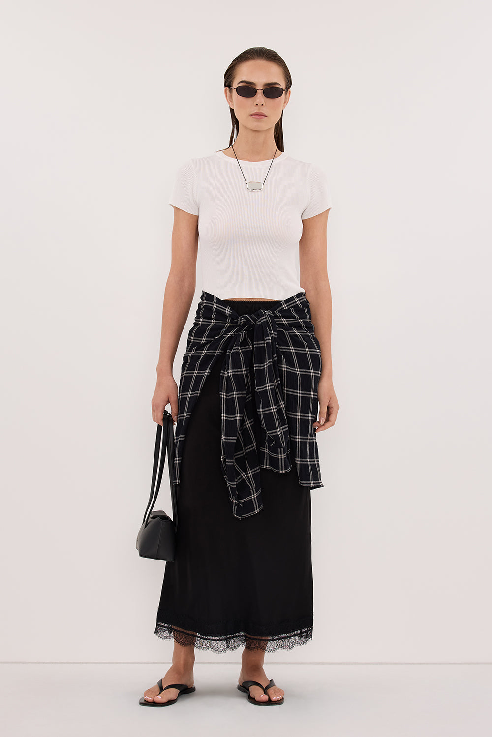 CLO WHITE RIBBED BABY TEE