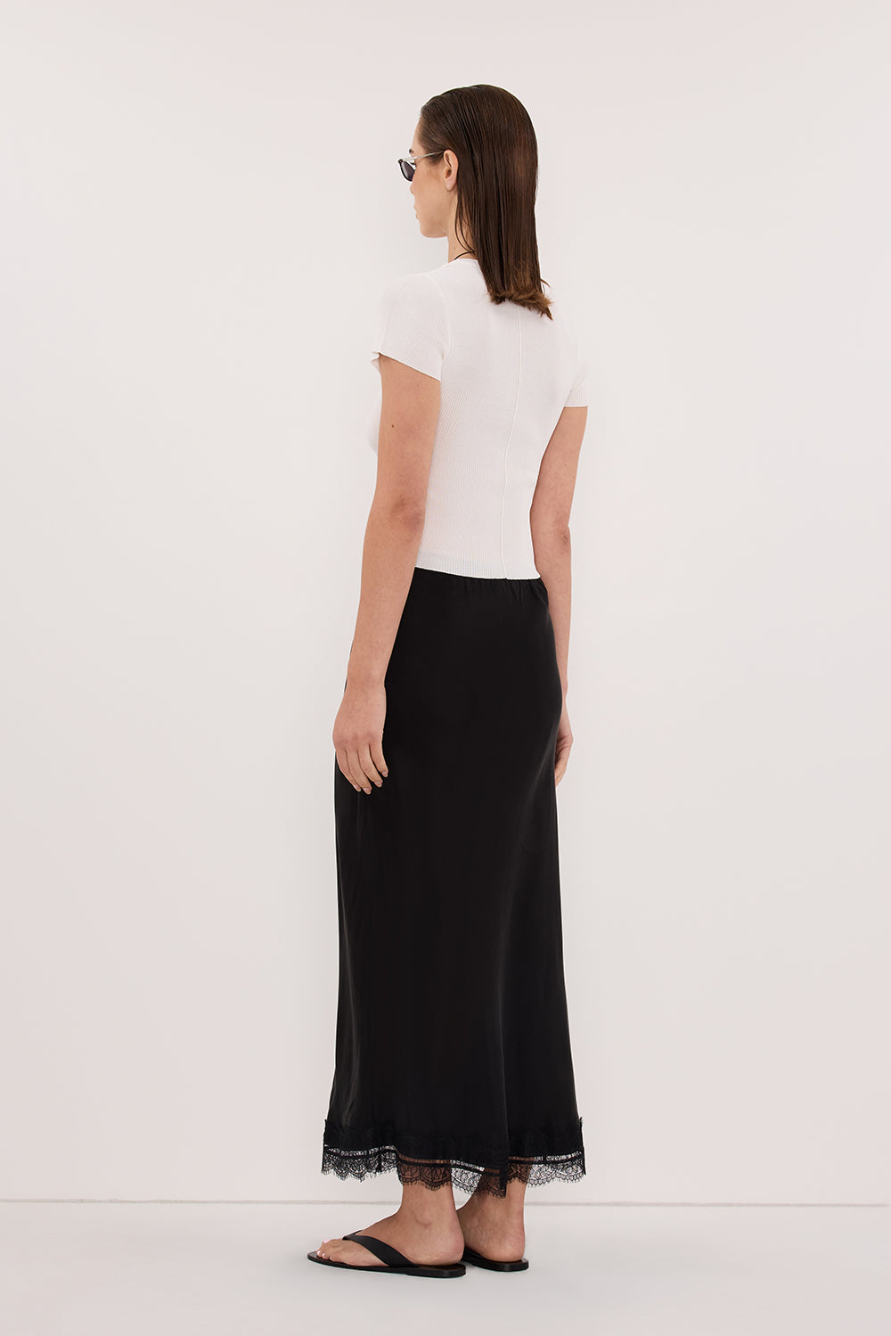 CLO WHITE RIBBED BABY TEE