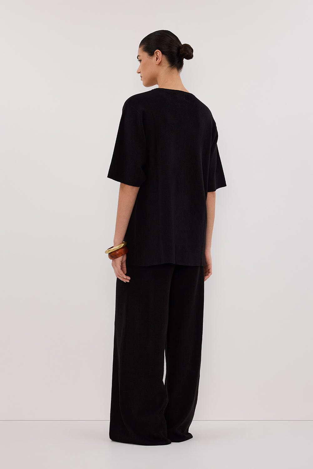 OLIVIA BLACK OVERSIZED KNIT TEE Clothing DISSH Boutiques 