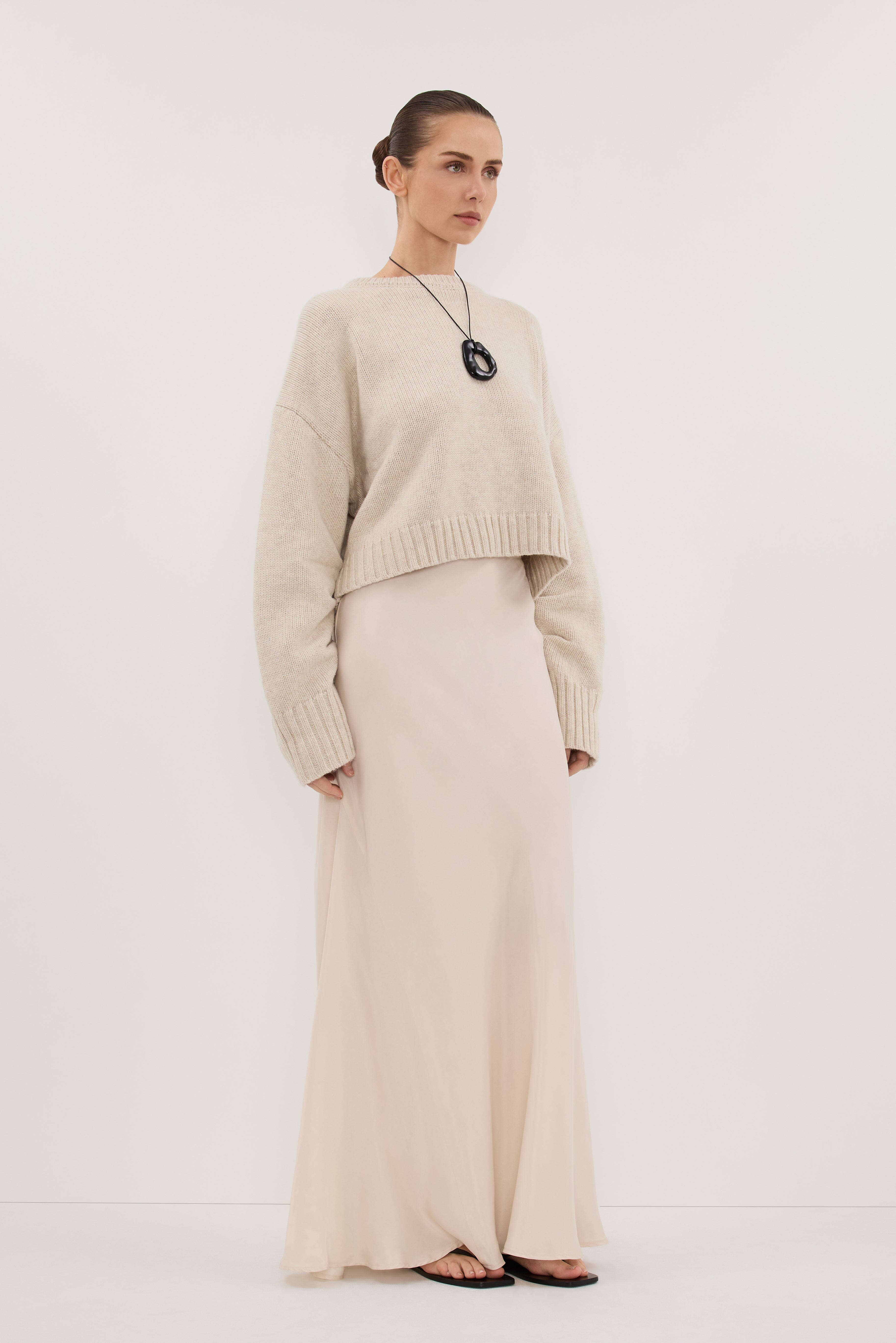 AMY CHALK CREW NECK KNIT JUMPER Clothing DISSH Boutiques 
