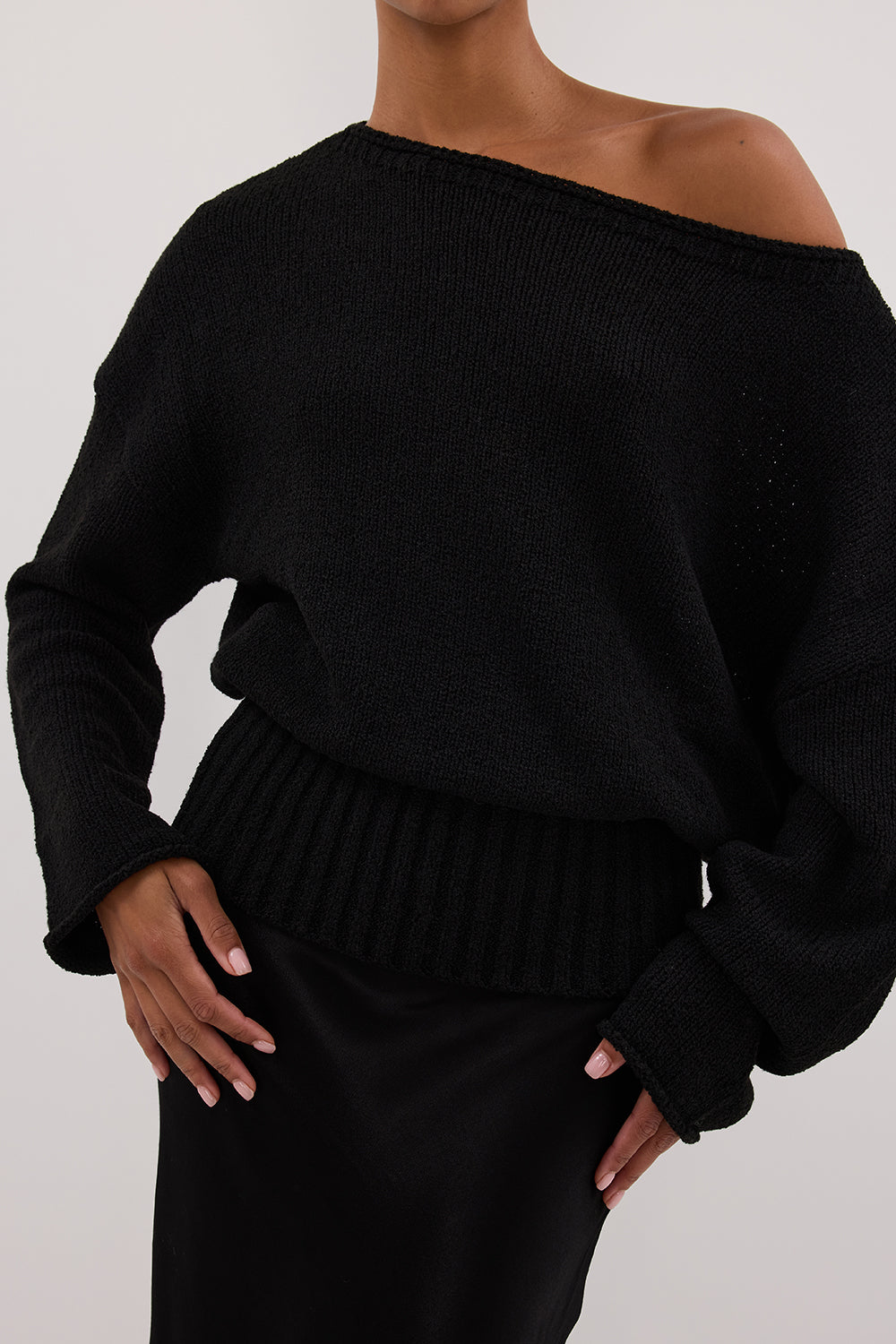 JULES BLACK LONG SLEEVE KNIT TOP ? Clothing DISSH Boutiques 