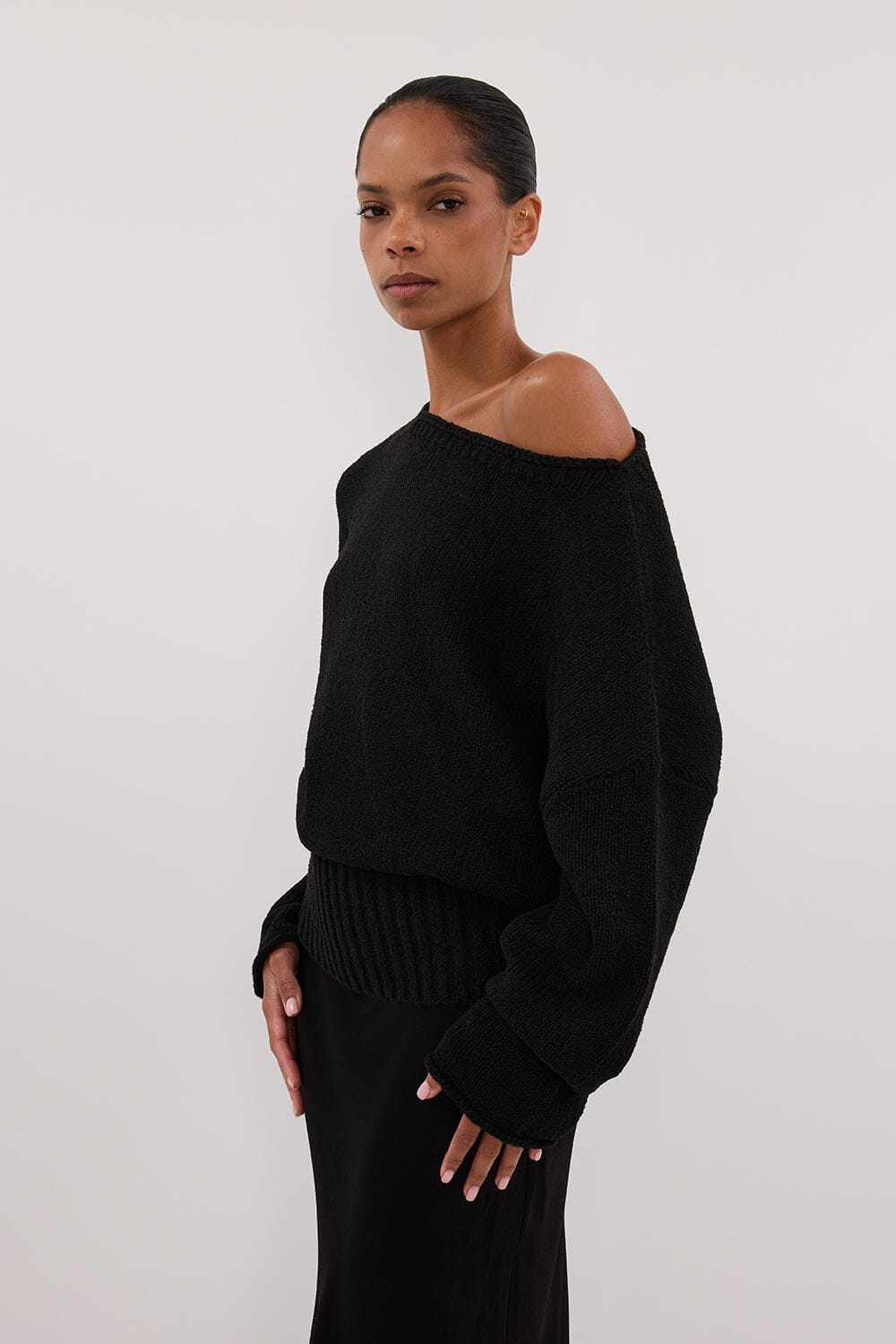 JULES BLACK LONG SLEEVE KNIT TOP Clothing DISSH Boutiques 