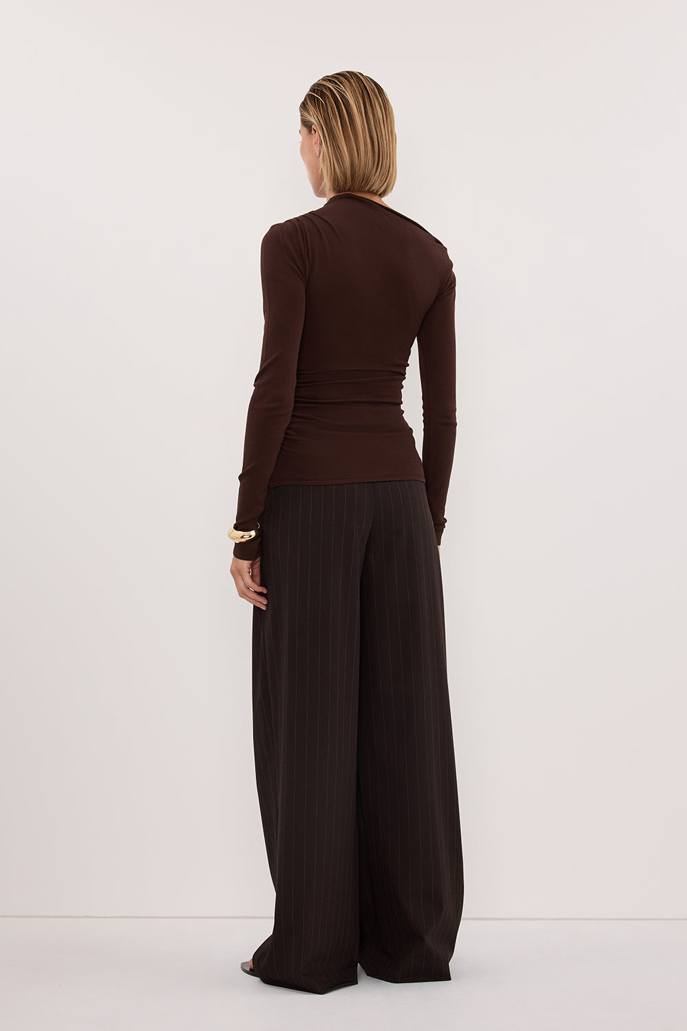 ARIEL CHOC LONG SLEEVE KNIT TOP