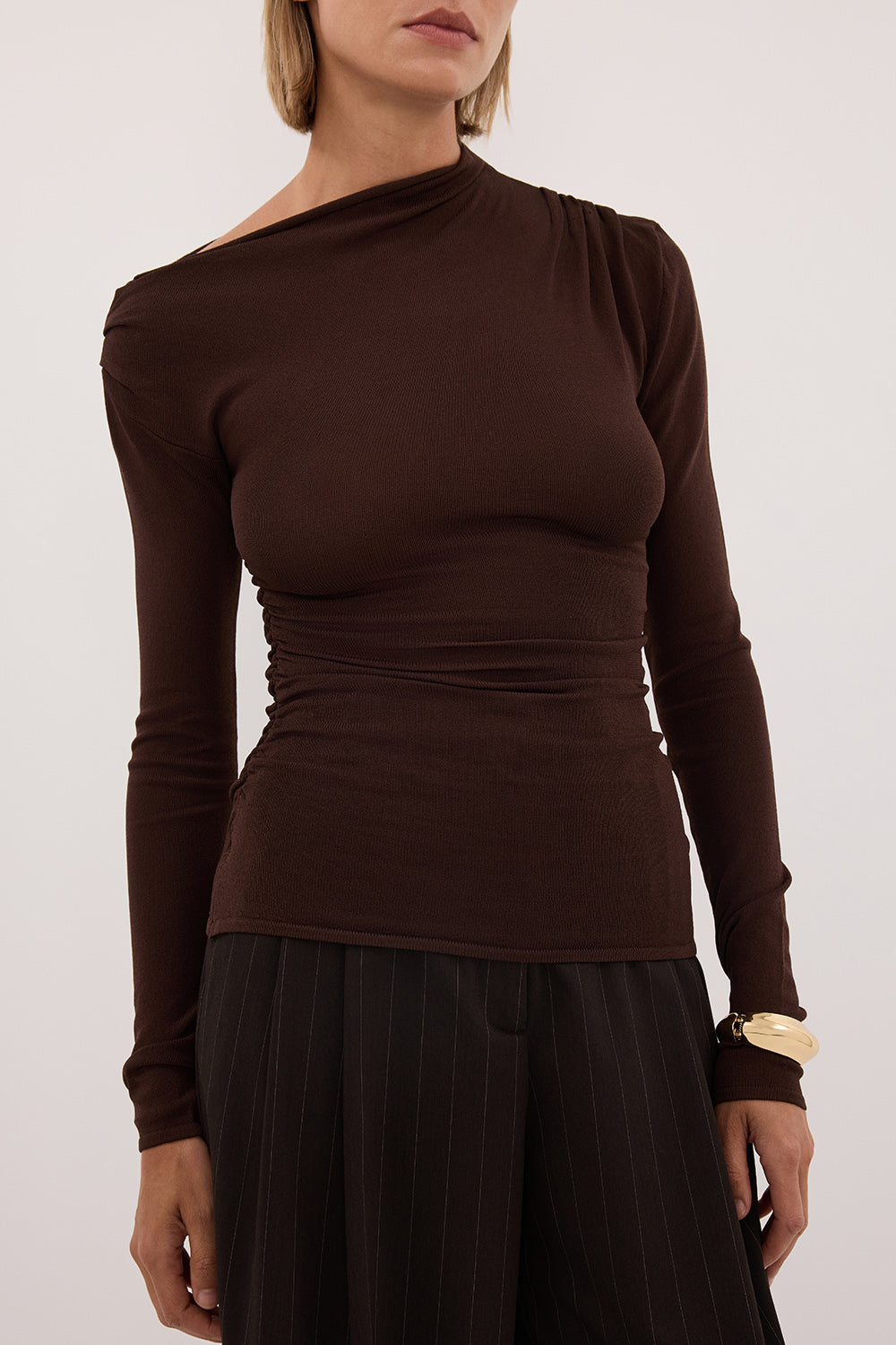 ARIEL CHOC LONG SLEEVE KNIT TOP
