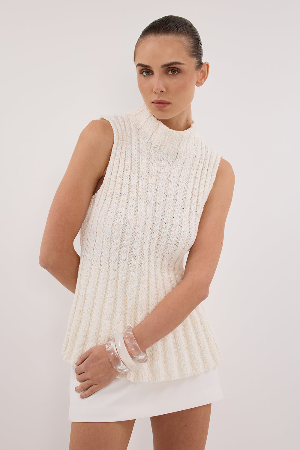 VERO OFF WHITE KNIT TOP Clothing DISSH Boutiques 
