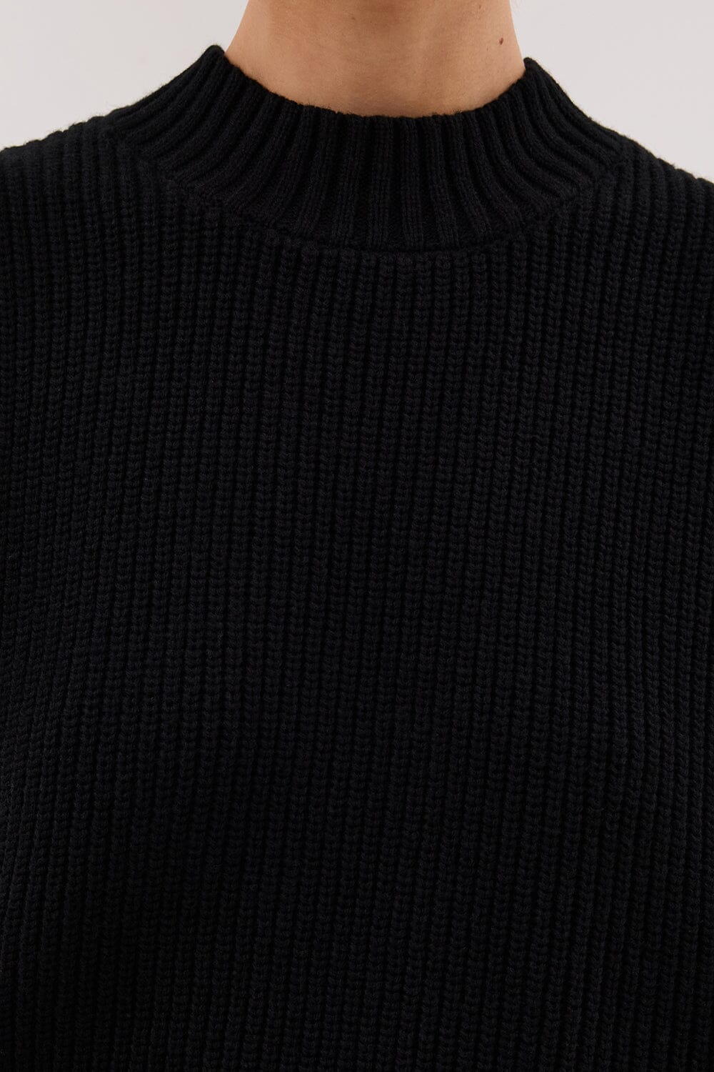 ARO BLACK KNIT TOP Clothing DISSH Boutiques 